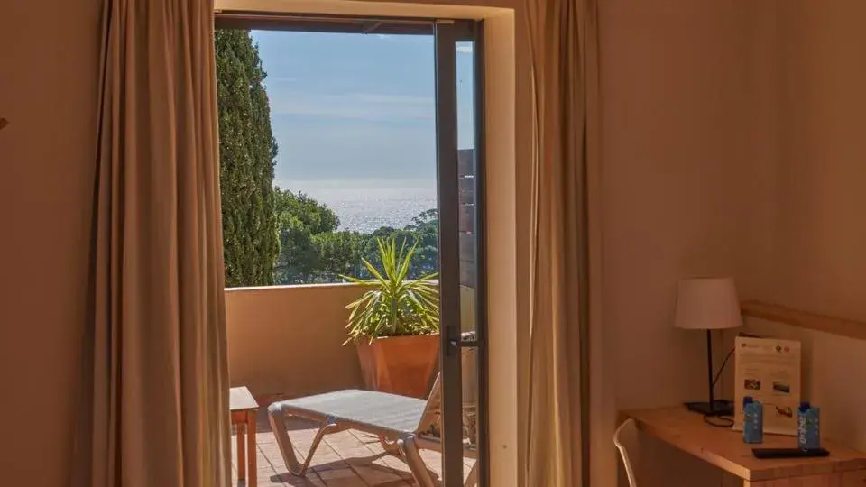 Deluxe Double Room with large Terrace and Sea View in L'Aixart Aiguablava Hotel Deluxe Double Room with large Terrace and Sea View in L'Aixart Aiguablava Hotel