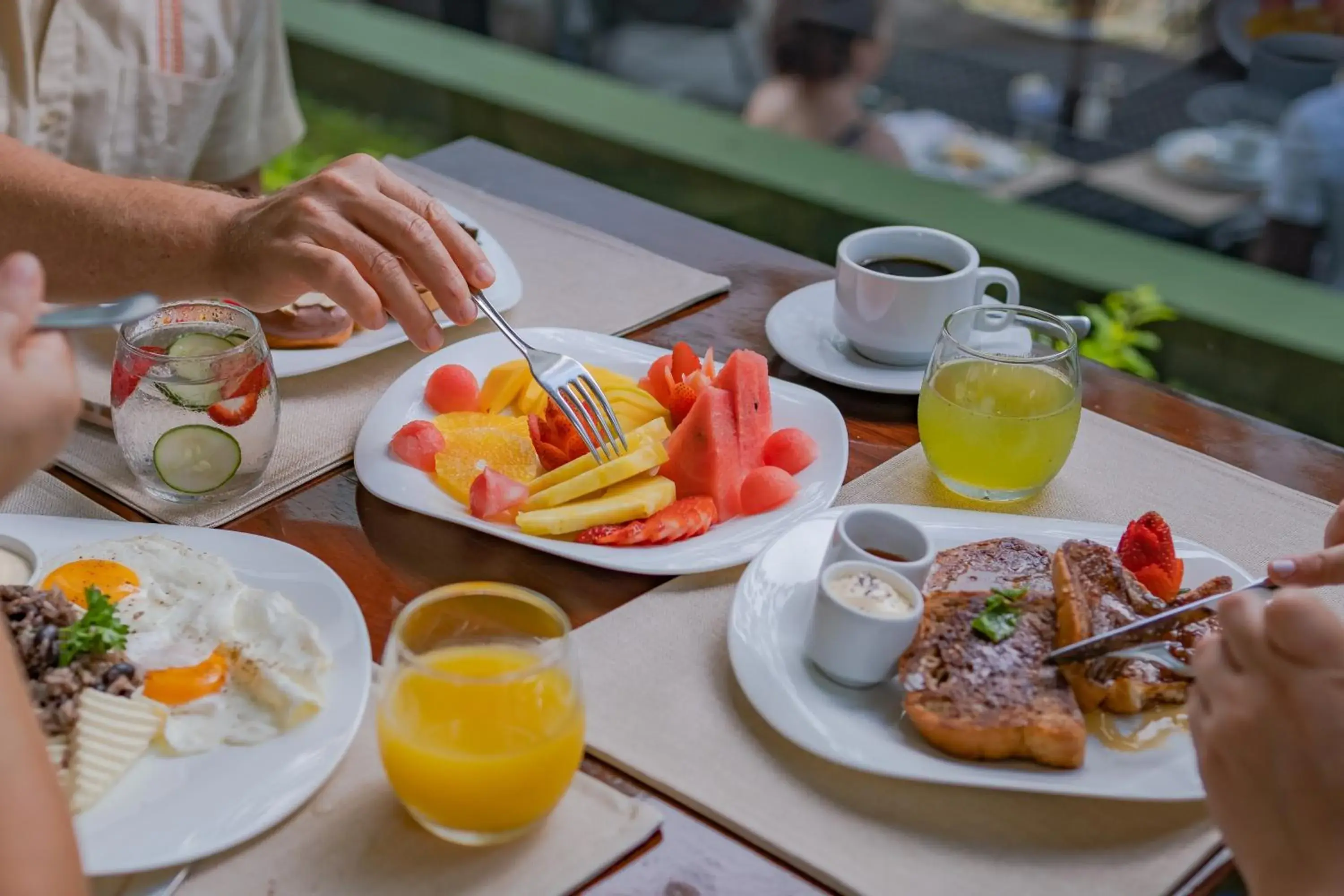 Food and drinks in Hotel Lomas del Volcan Food and drinks in Hotel Lomas del Volcan