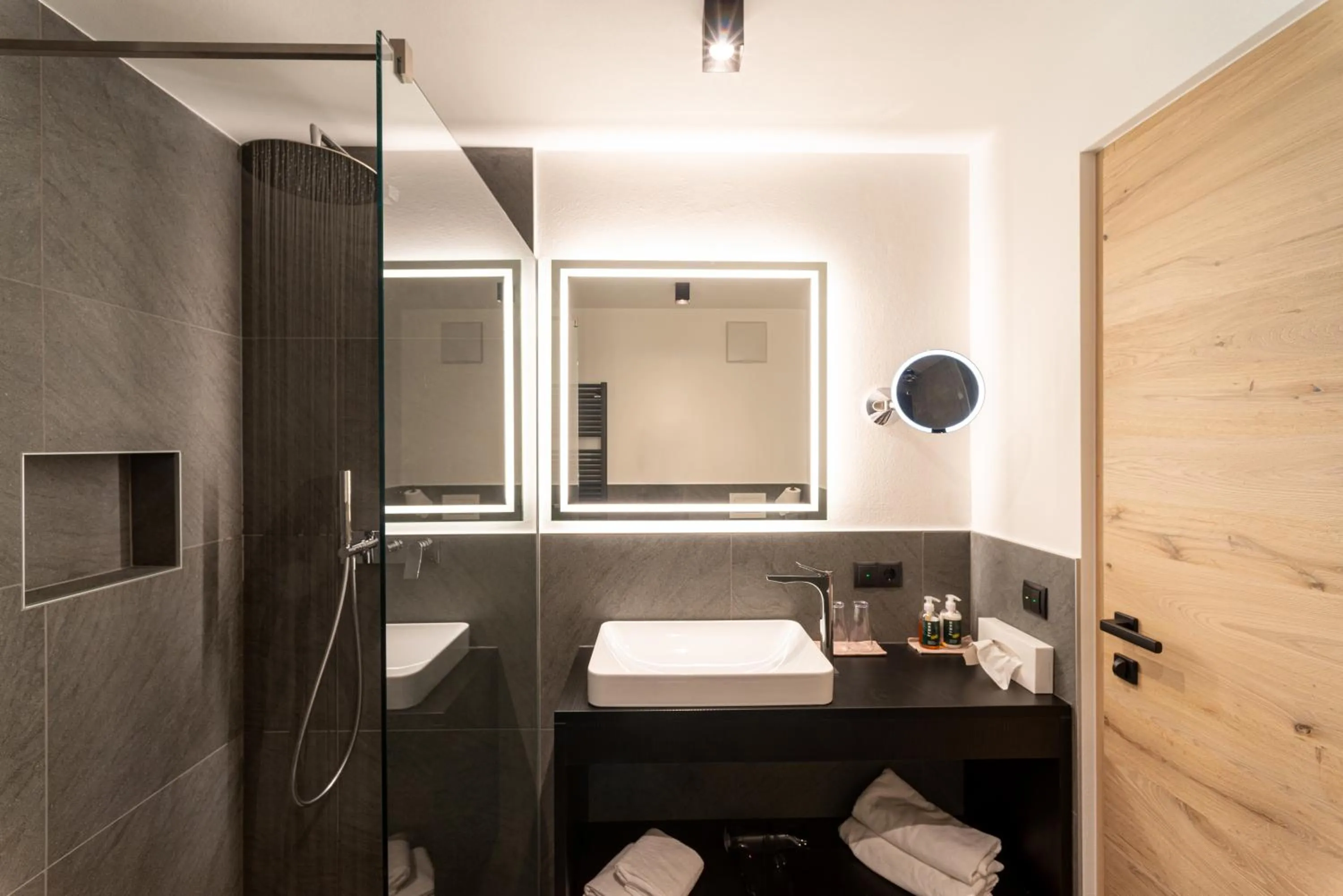 Bathroom in Penserhof - Alpine Hotel & Restaurant