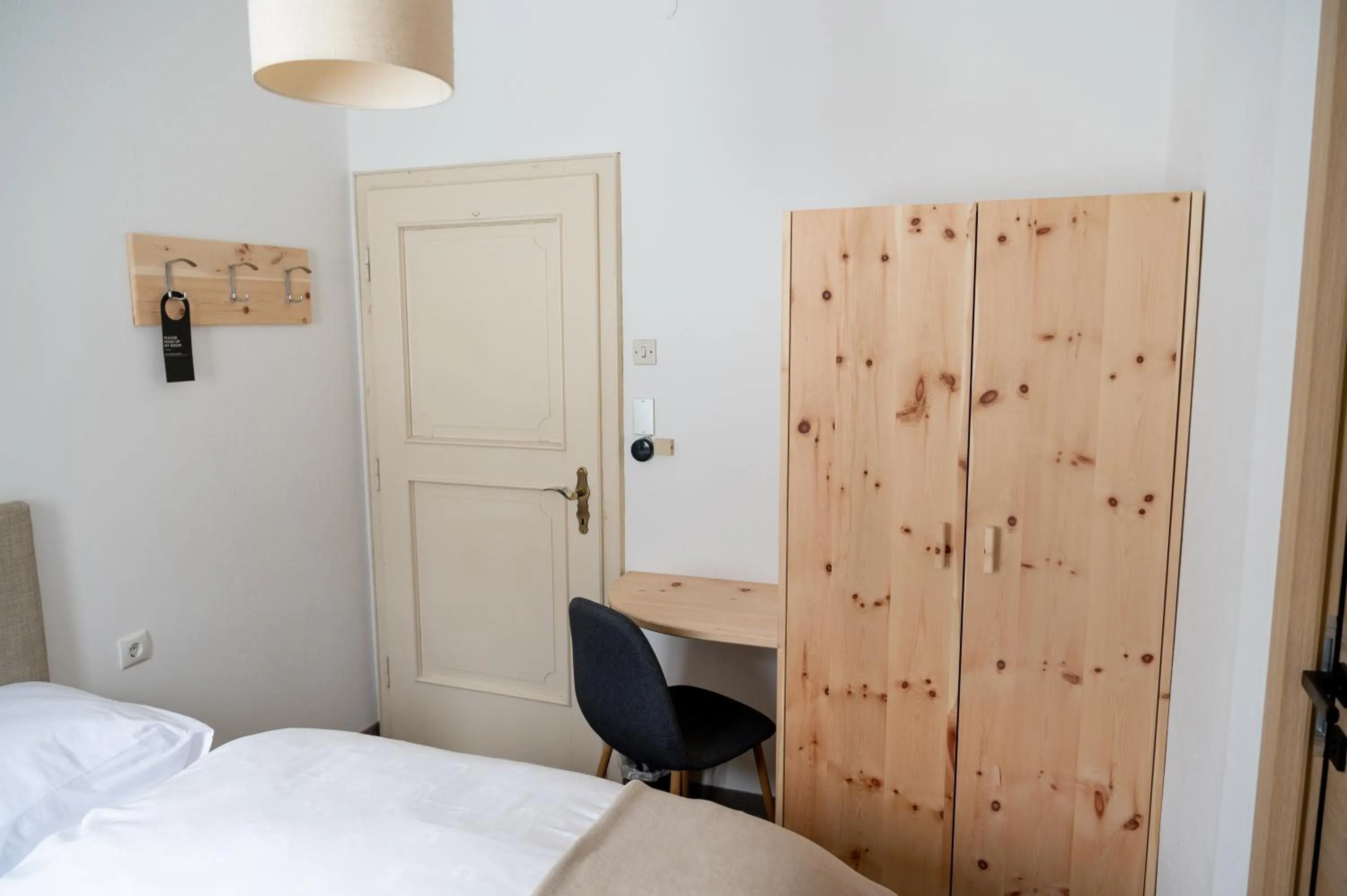 Bedroom, Bed in Penserhof - Alpine Hotel & Restaurant