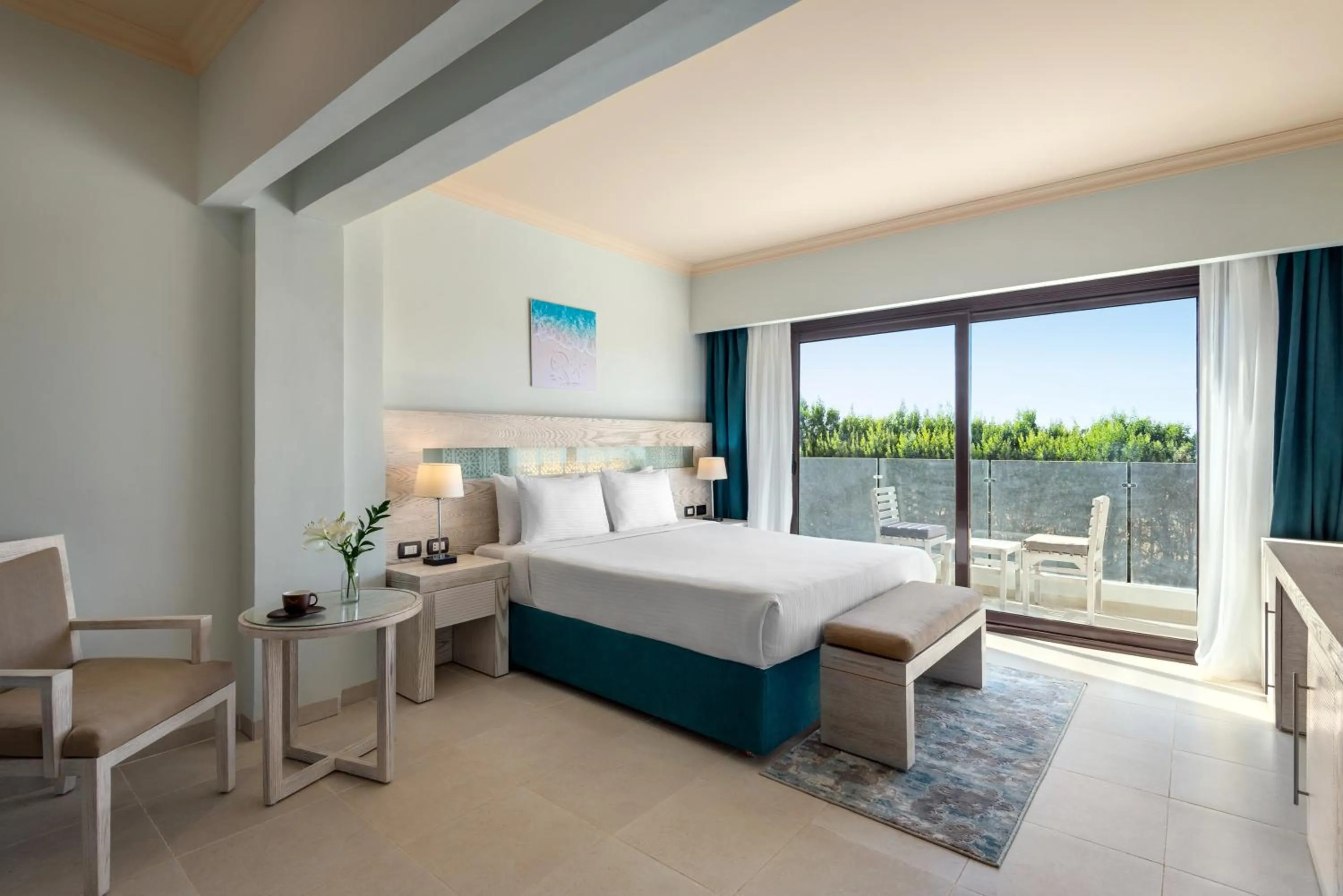 Bedroom, Bed in Movenpick Waterpark Resort & Spa Soma Bay
