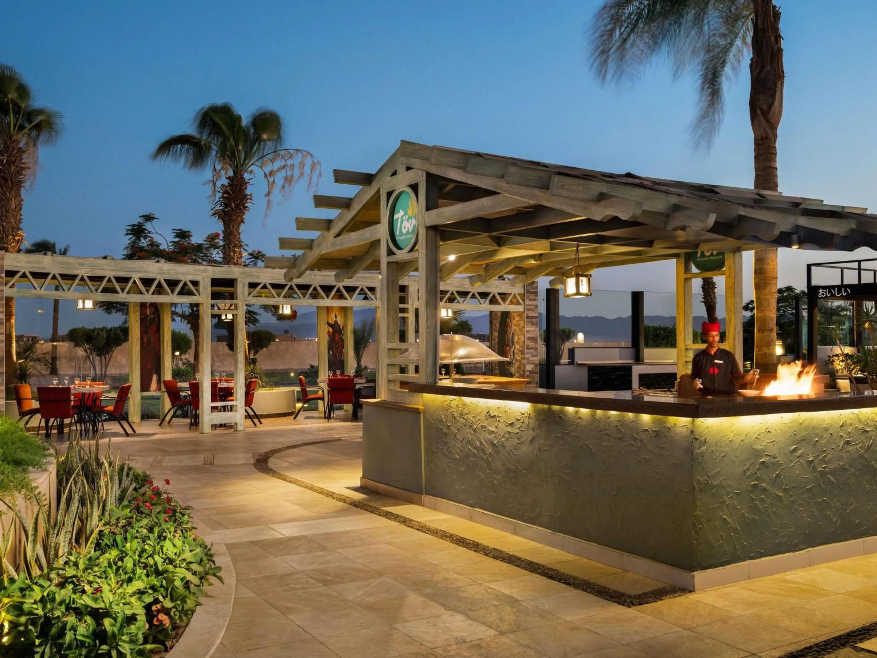 Restaurant/places to eat in Movenpick Waterpark Resort & Spa Soma Bay