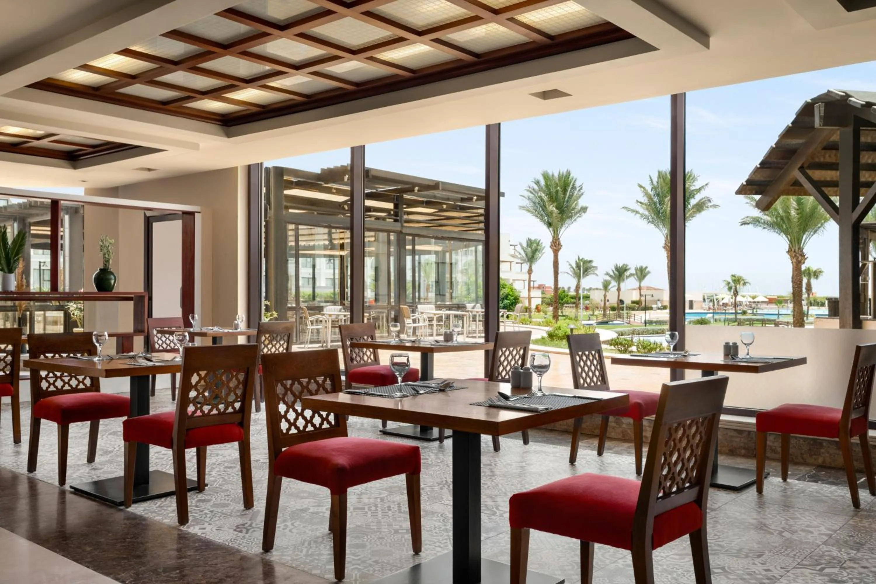 Restaurant/places to eat in Movenpick Waterpark Resort & Spa Soma Bay