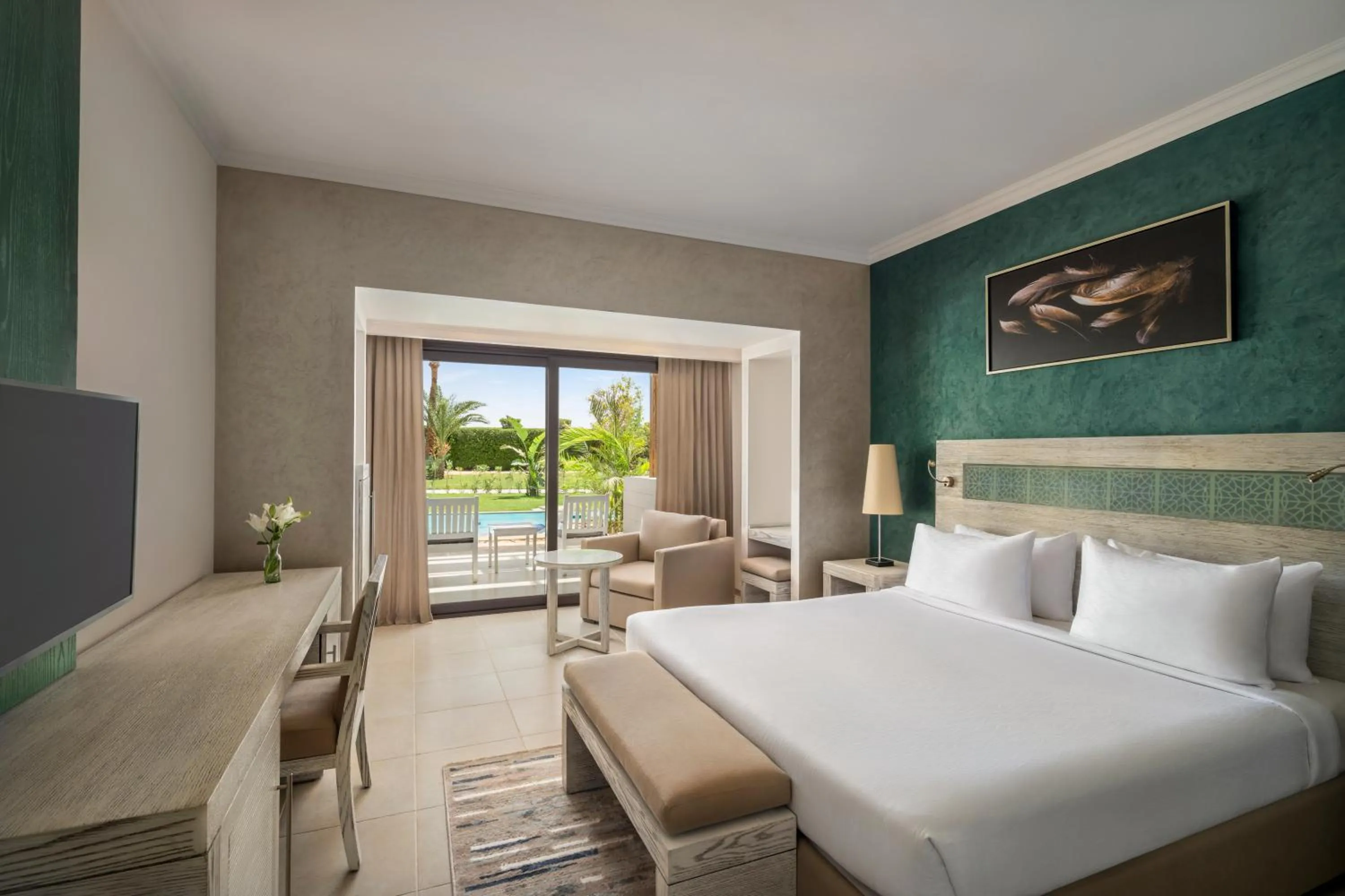 Bedroom, Bed in Movenpick Waterpark Resort & Spa Soma Bay