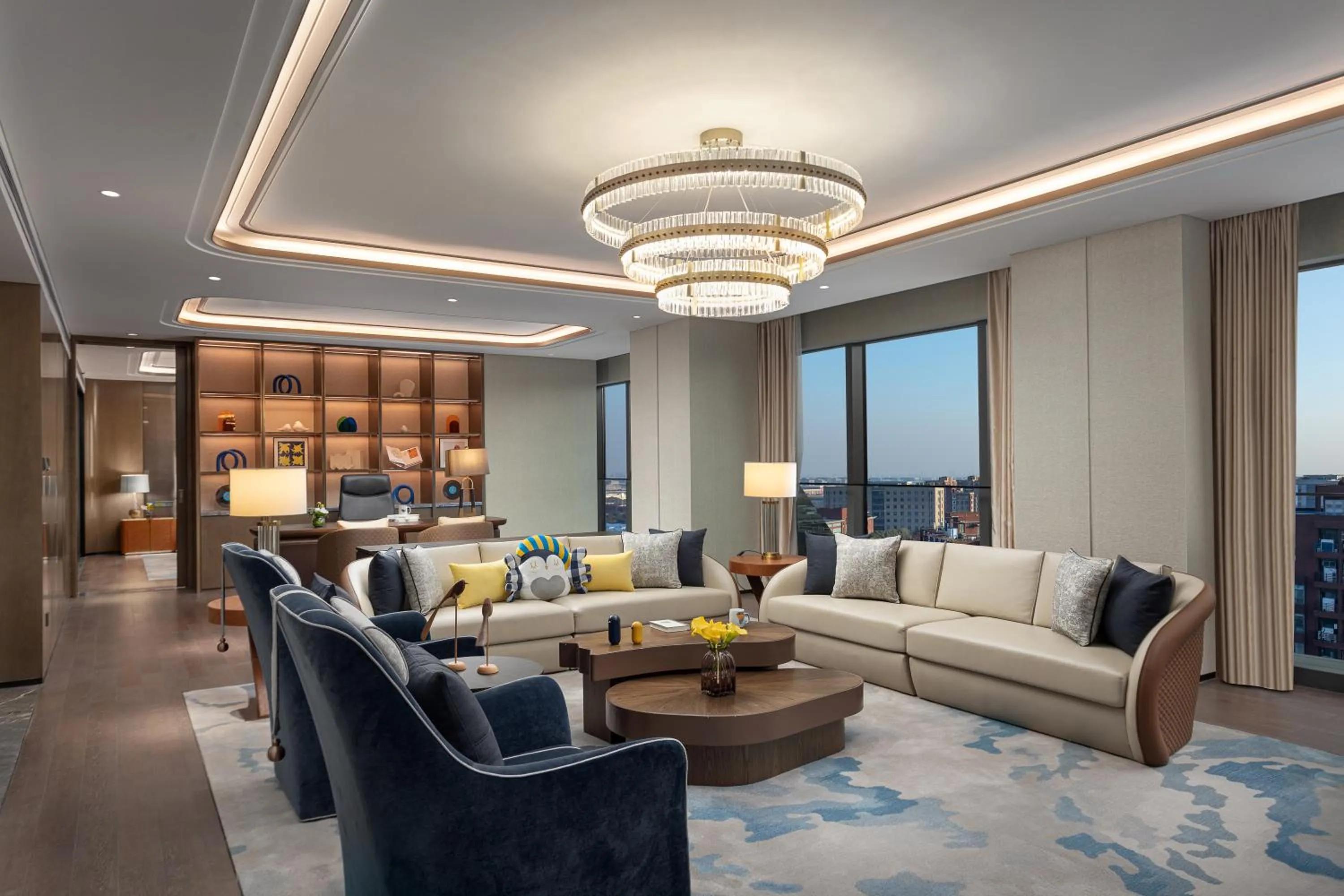 Living room in voco Shanghai Hongqiao Hub by IHG - 20 Mins drive to Shanghai Hongqiao Int'l Airport And NECC