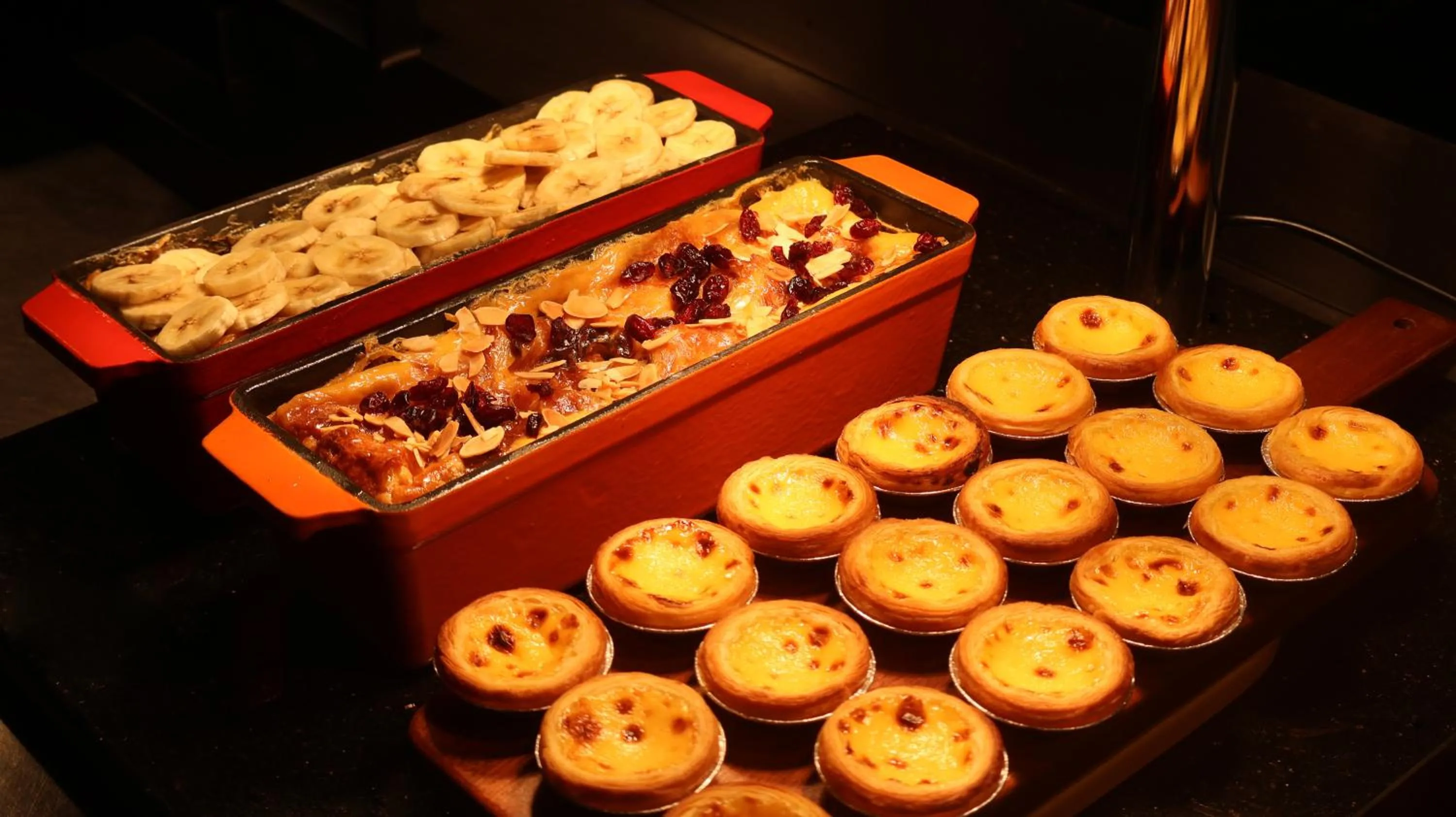 Breakfast in voco Shanghai Hongqiao Hub by IHG - 20 Mins drive to Shanghai Hongqiao Int'l Airport And NECC