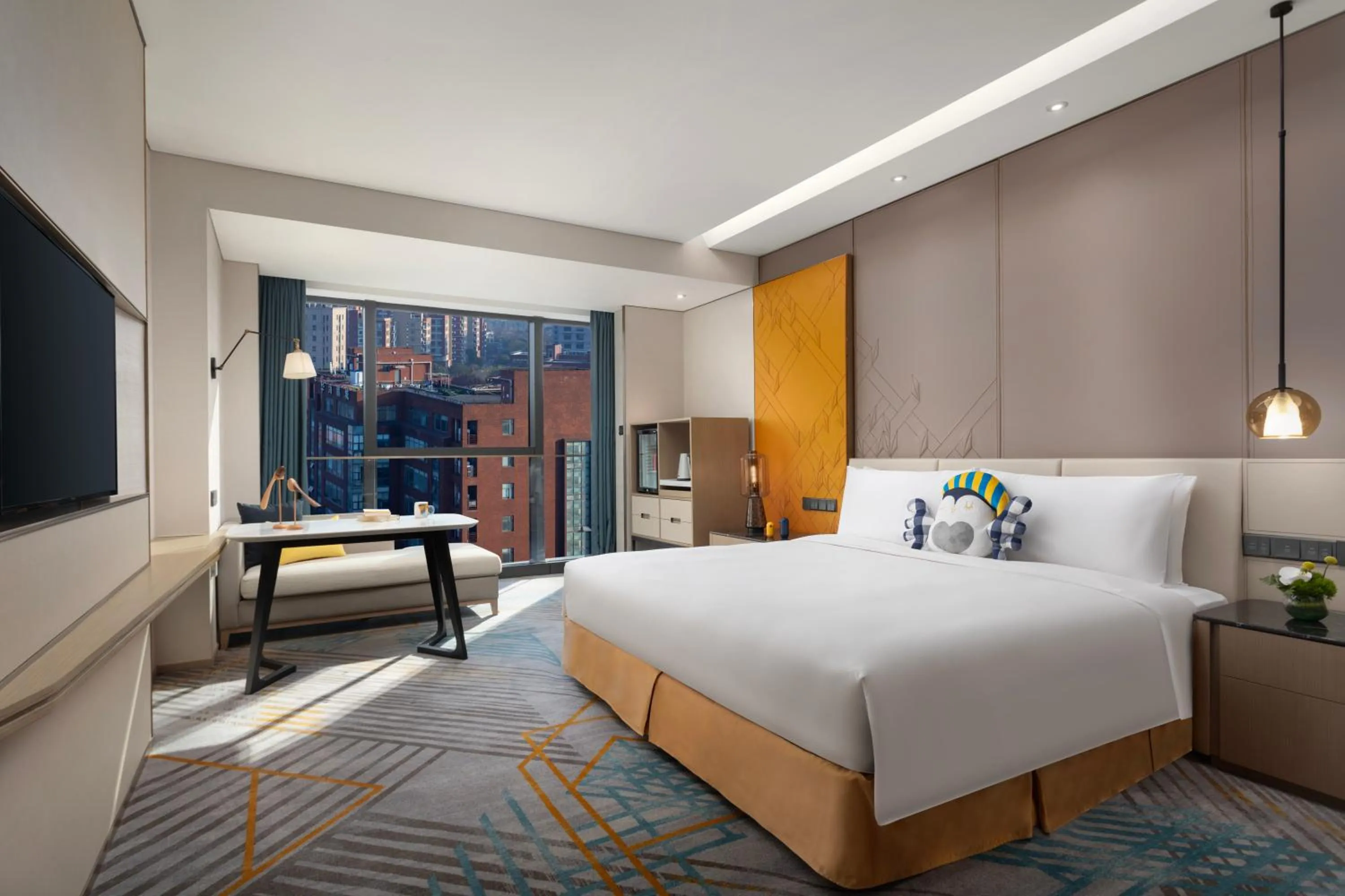 Photo of the whole room, Bed in voco Shanghai Hongqiao Hub by IHG - 20 Mins drive to Shanghai Hongqiao Int'l Airport And NECC