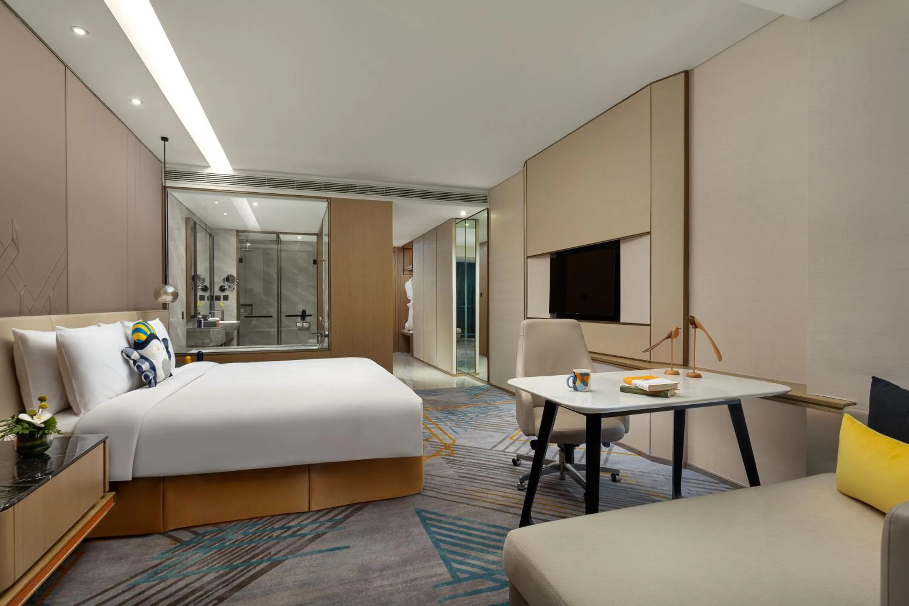 Bed in voco Shanghai Hongqiao Hub by IHG - 20 Mins drive to Shanghai Hongqiao Int'l Airport And NECC