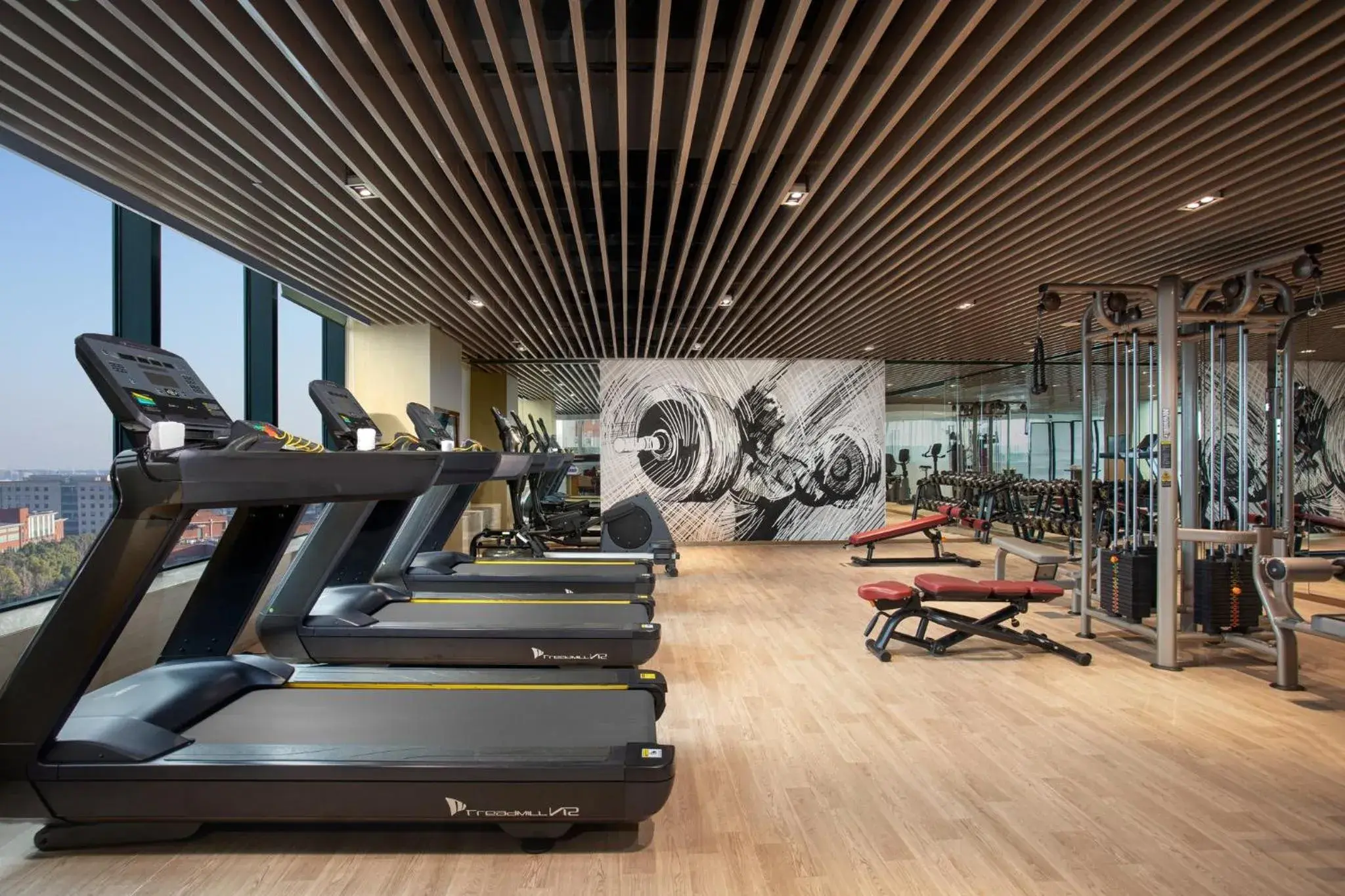 Fitness centre/facilities in voco Shanghai Hongqiao Hub by IHG - 20 Mins drive to Shanghai Hongqiao Int'l Airport And NECC Fitness centre/facilities in voco Shanghai Hongqiao Hub by IHG - 20 Mins drive to Shanghai Hongqiao Int'l Airport And NECC