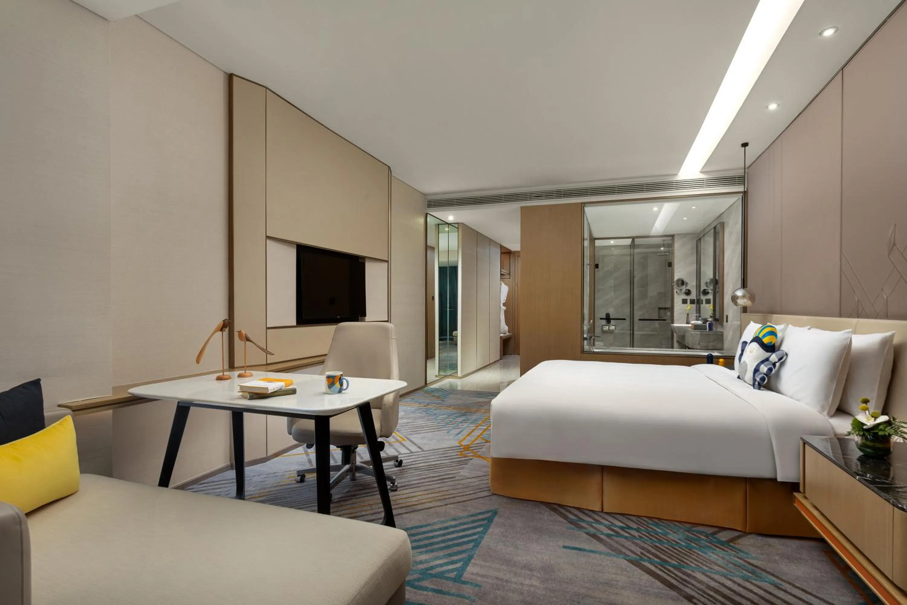 Bed in voco Shanghai Hongqiao Hub by IHG - 20 Mins drive to Shanghai Hongqiao Int'l Airport And NECC