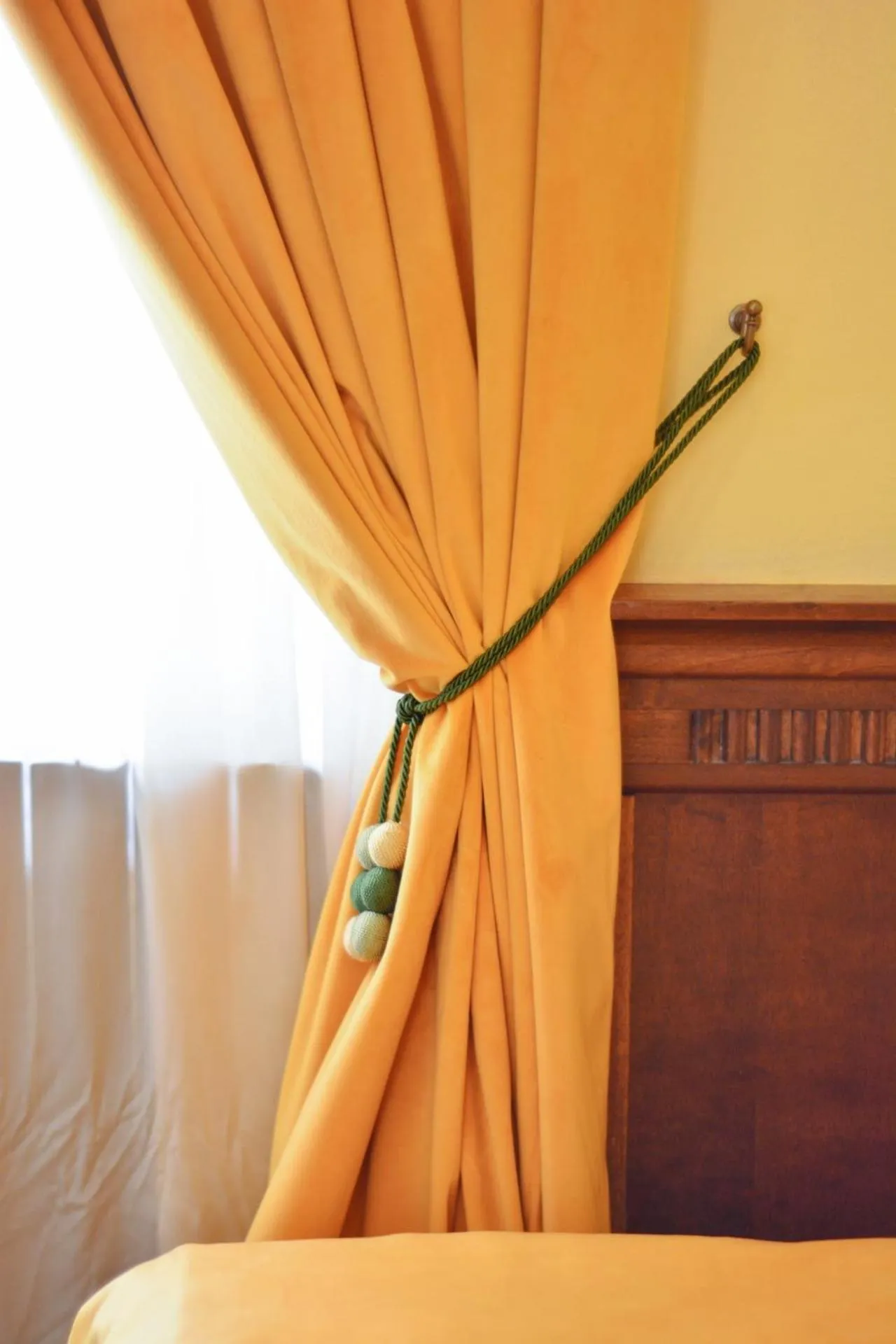 Decorative detail, Bed in Casa Georgius Krauss Sighisoara
