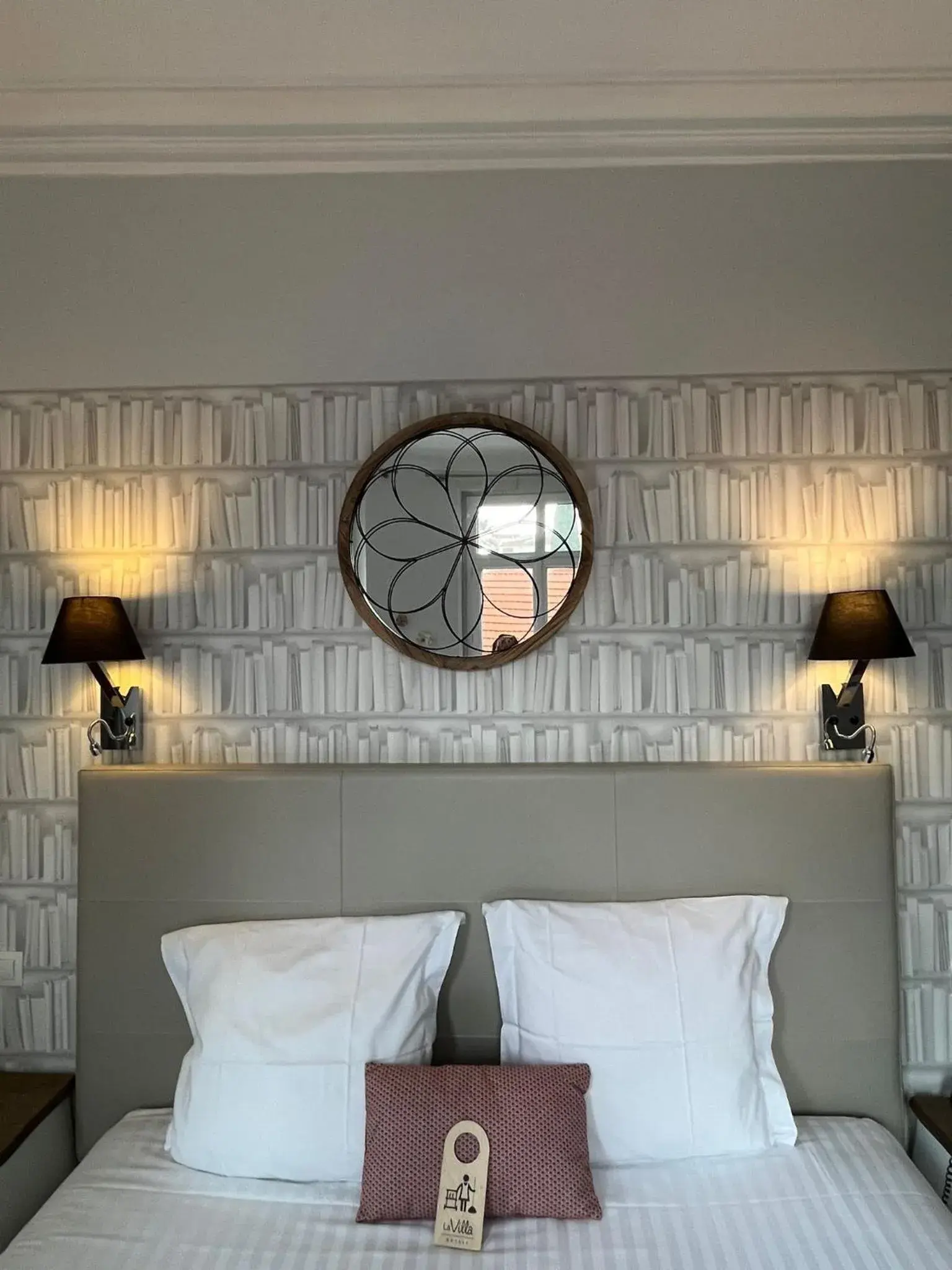 Bed in Hotel La Villa Nice Victor Hugo Bed in Hotel La Villa Nice Victor Hugo