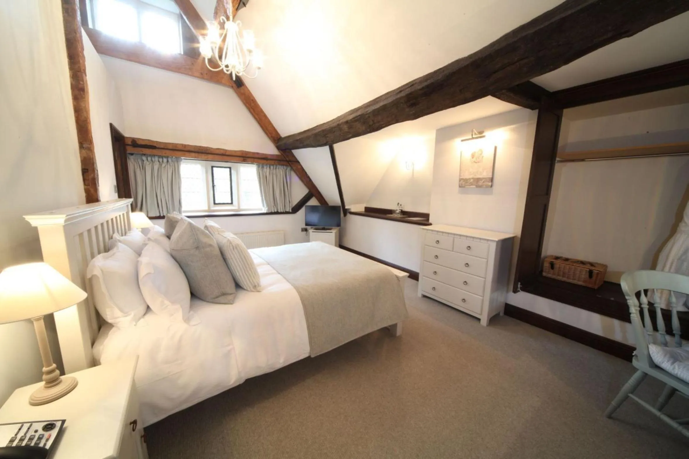 Day, Bed in Weston Hall