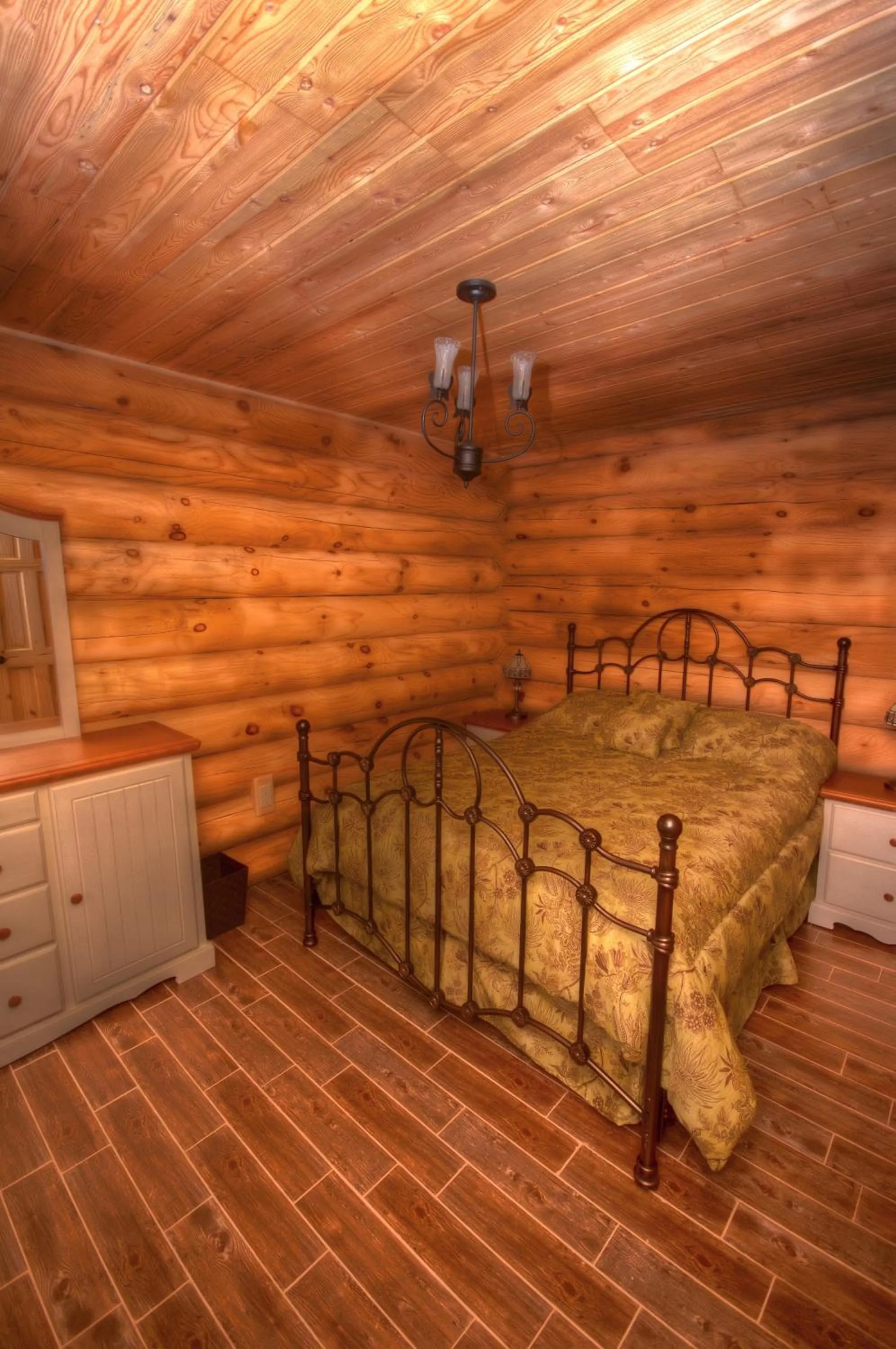 Bedroom, Bed in Le Chalet Le Bois Rond Des Ruisseaux