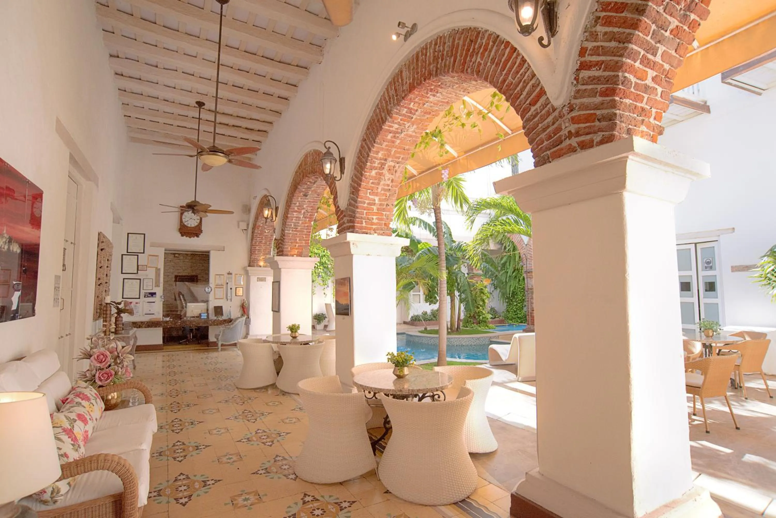 Lobby or reception in Hotel Boutique Don Pepe