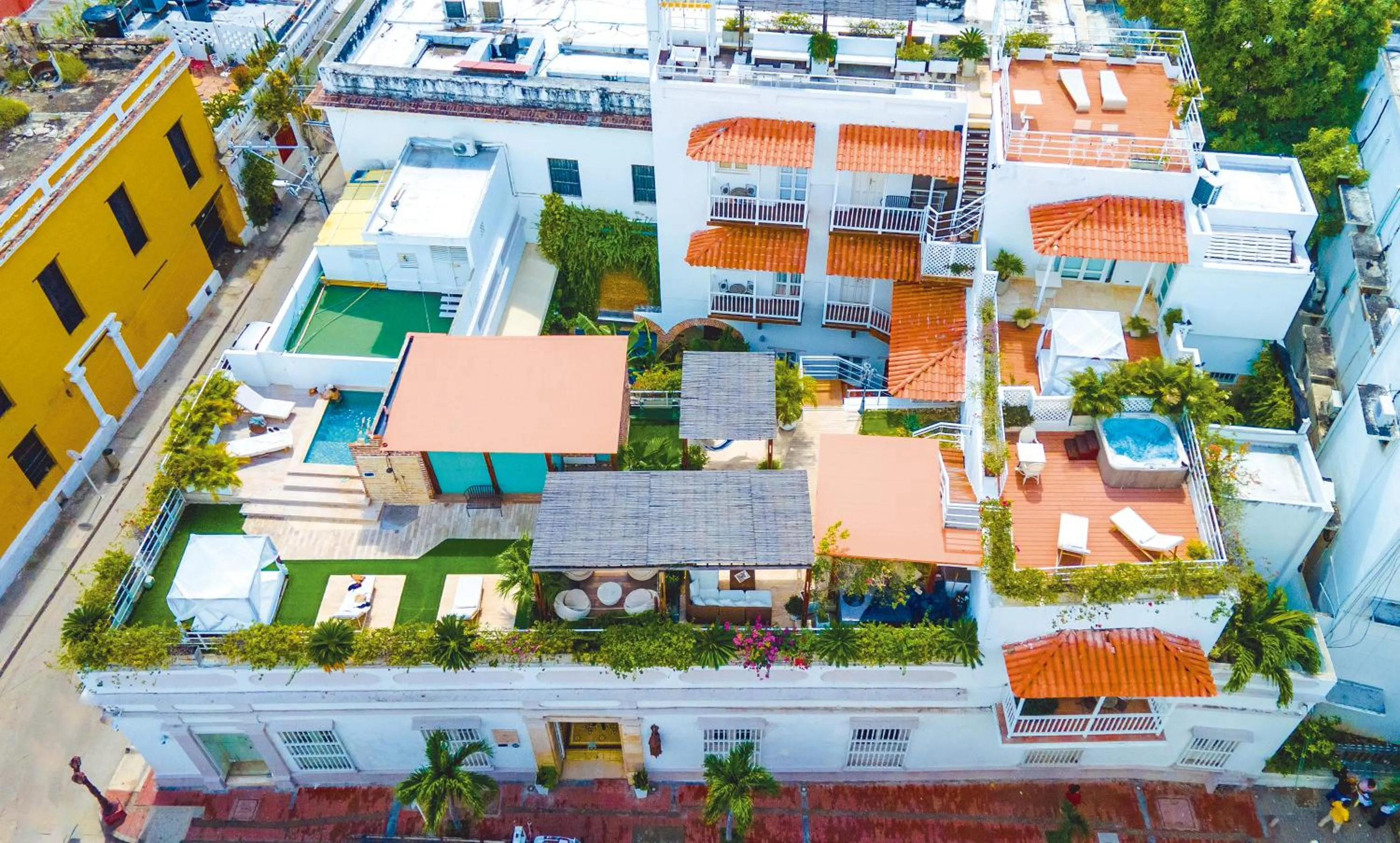 Property building in Hotel Boutique Don Pepe