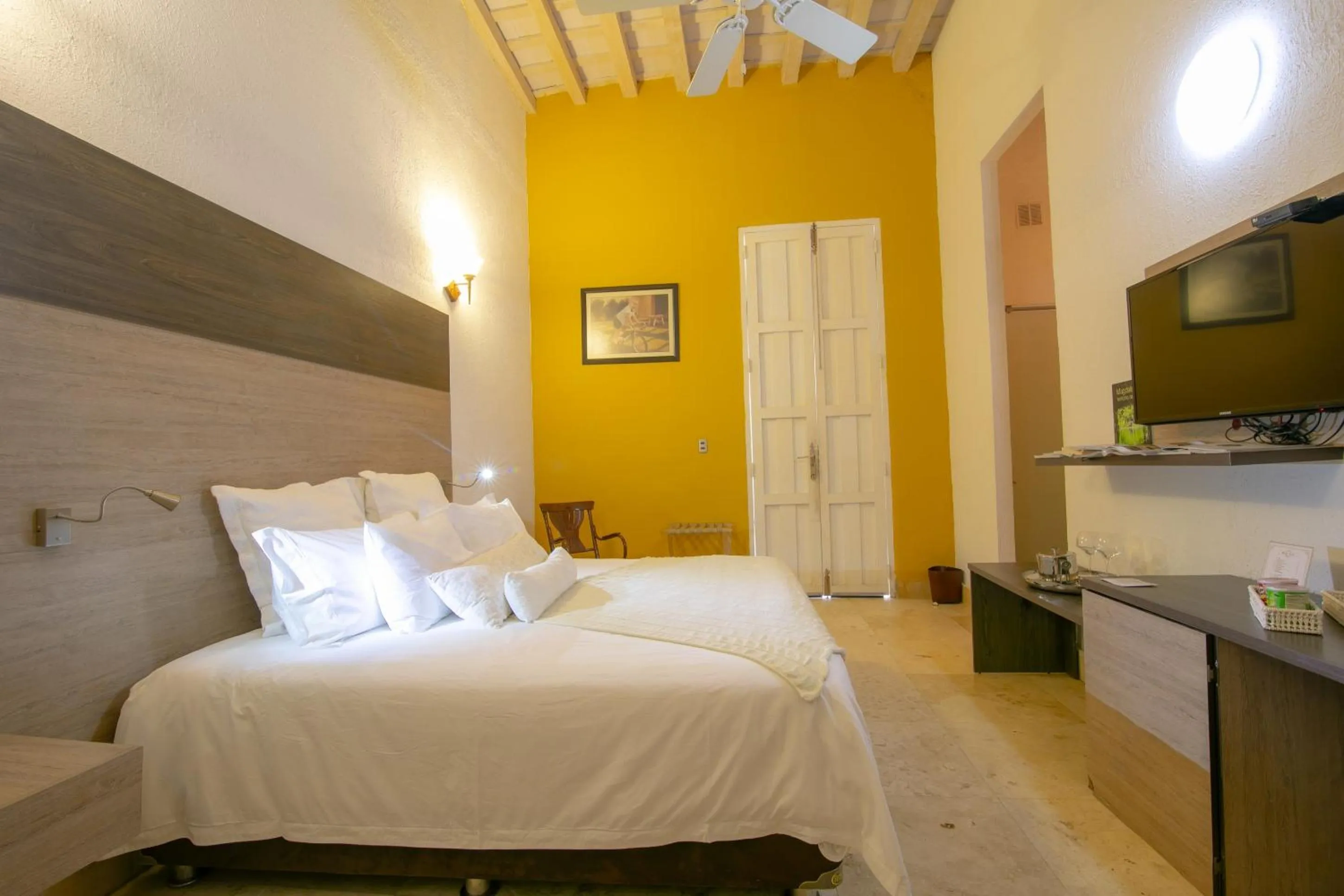 Bed in Hotel Boutique Don Pepe