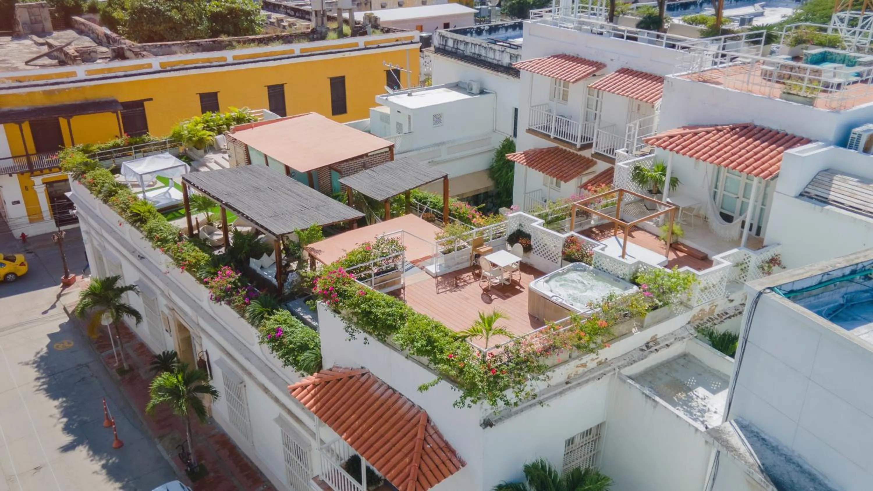 Property building in Hotel Boutique Don Pepe