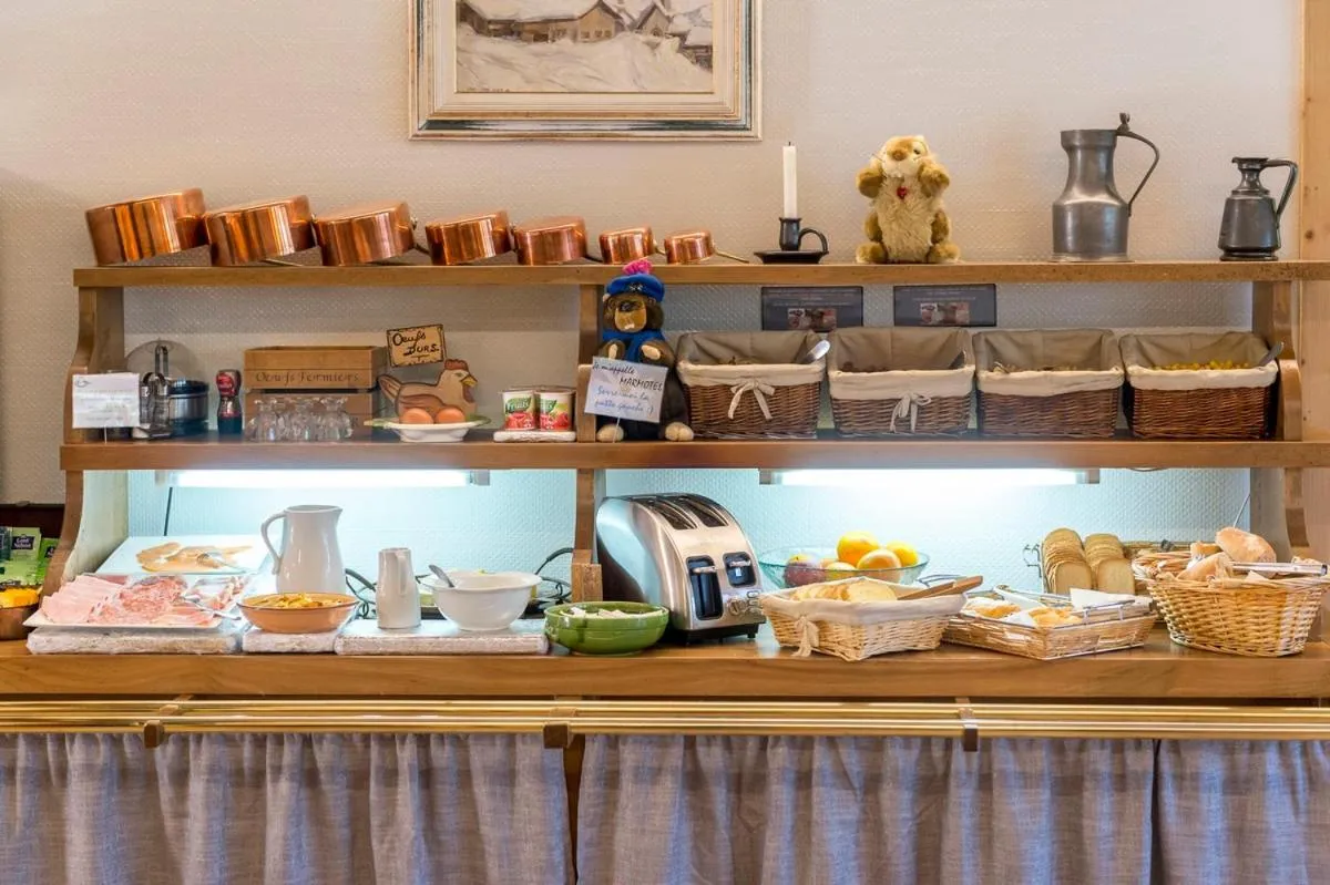 Food and drinks in Fasthotel Thones