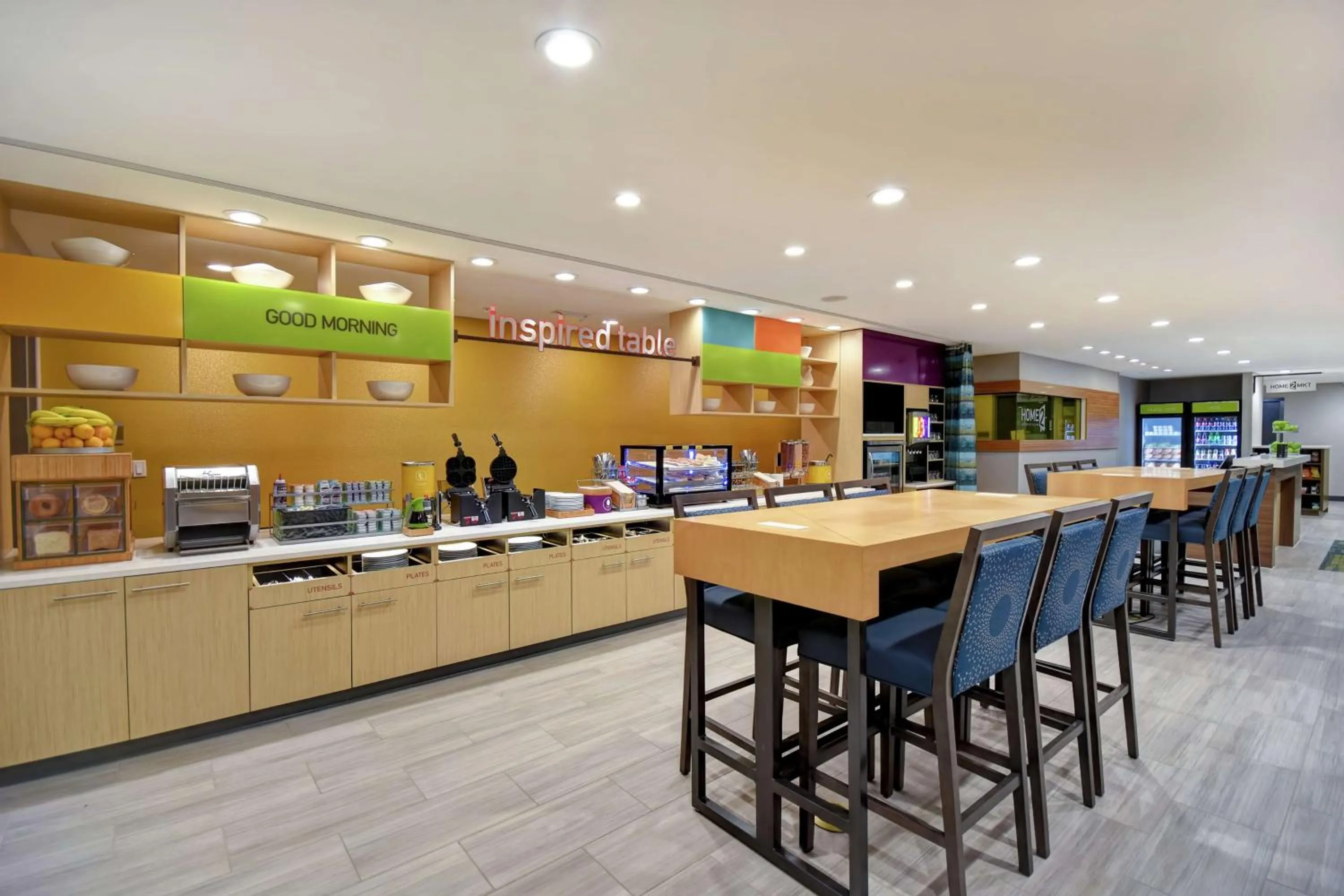 Breakfast in Home2 Suites By Hilton Taylor Detroit