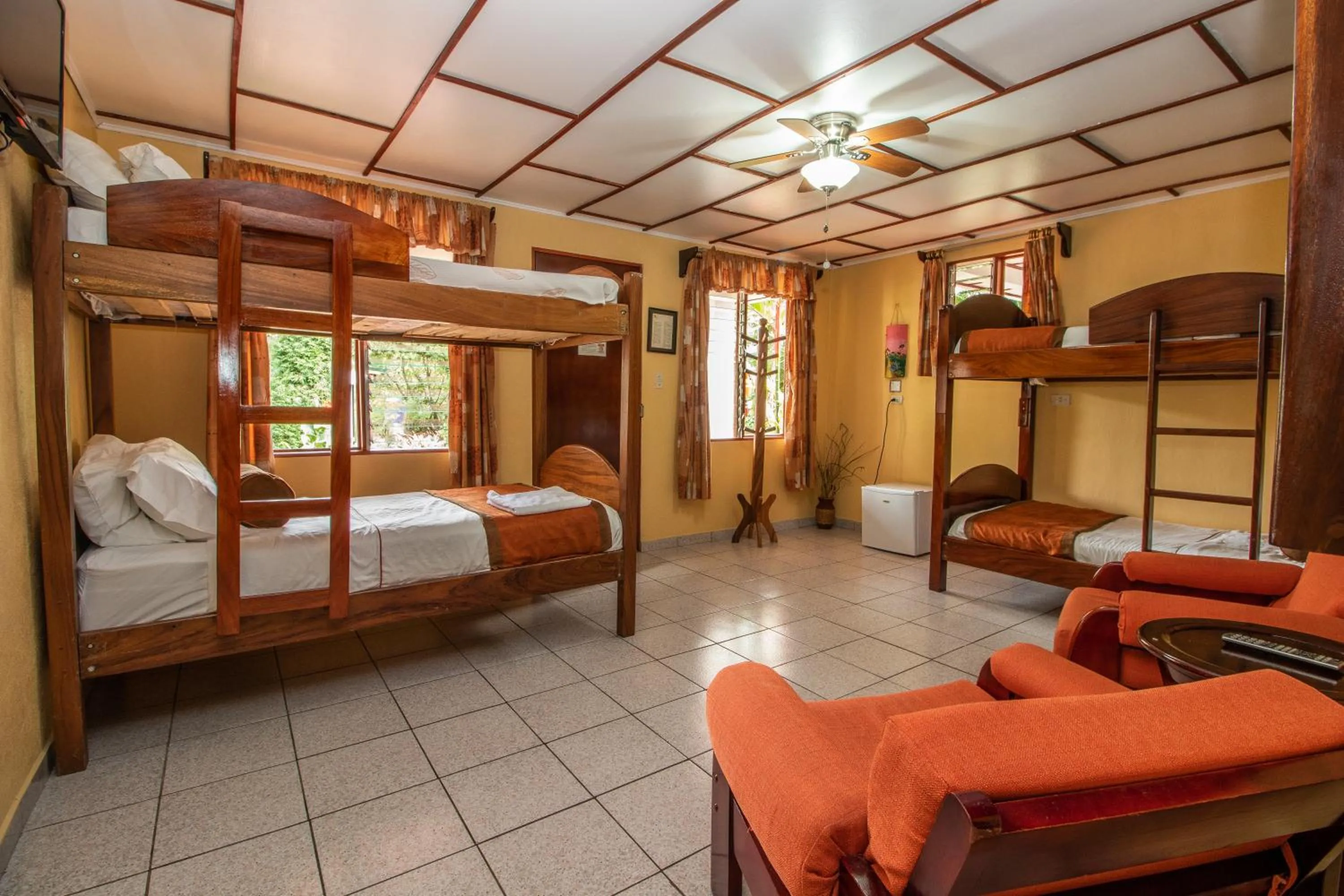 bunk bed, Bed in Hotel La Rosa de America