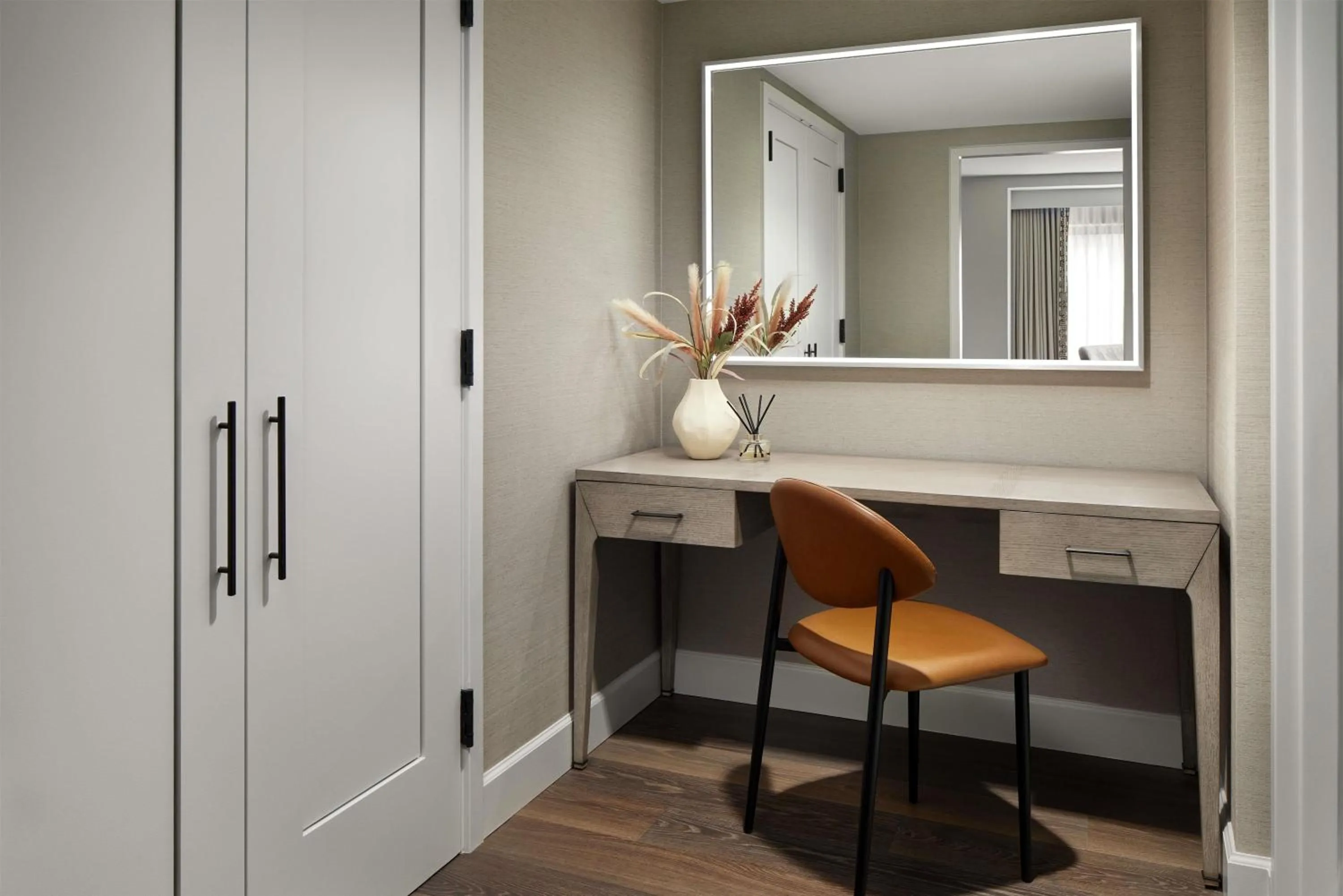 Photo of the whole room in Grand Hyatt Washington