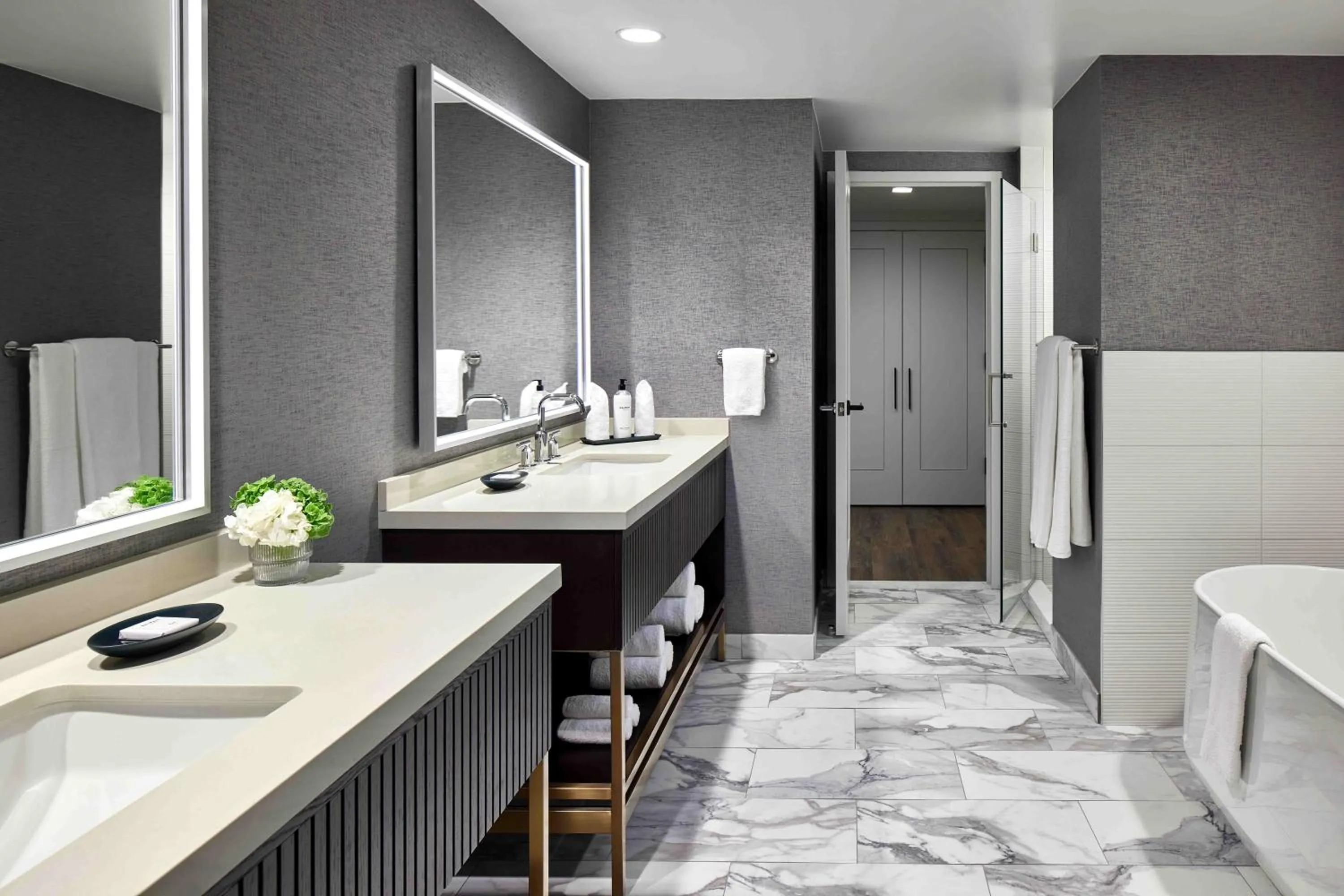 Bathroom in Grand Hyatt Washington