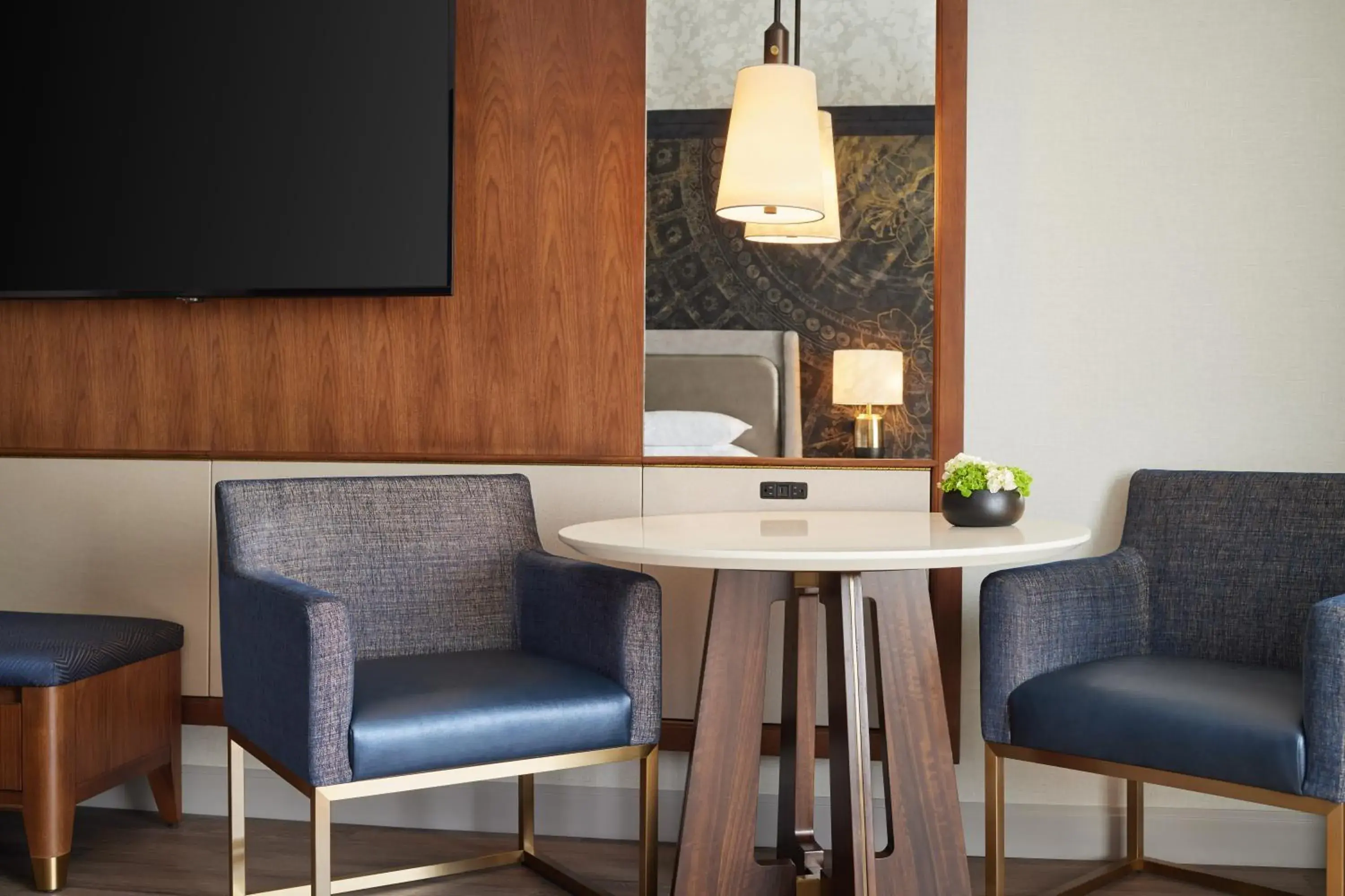 Double Room with Two Double Beds and Accessible Tub in Grand Hyatt Washington Double Room with Two Double Beds and Accessible Tub in Grand Hyatt Washington