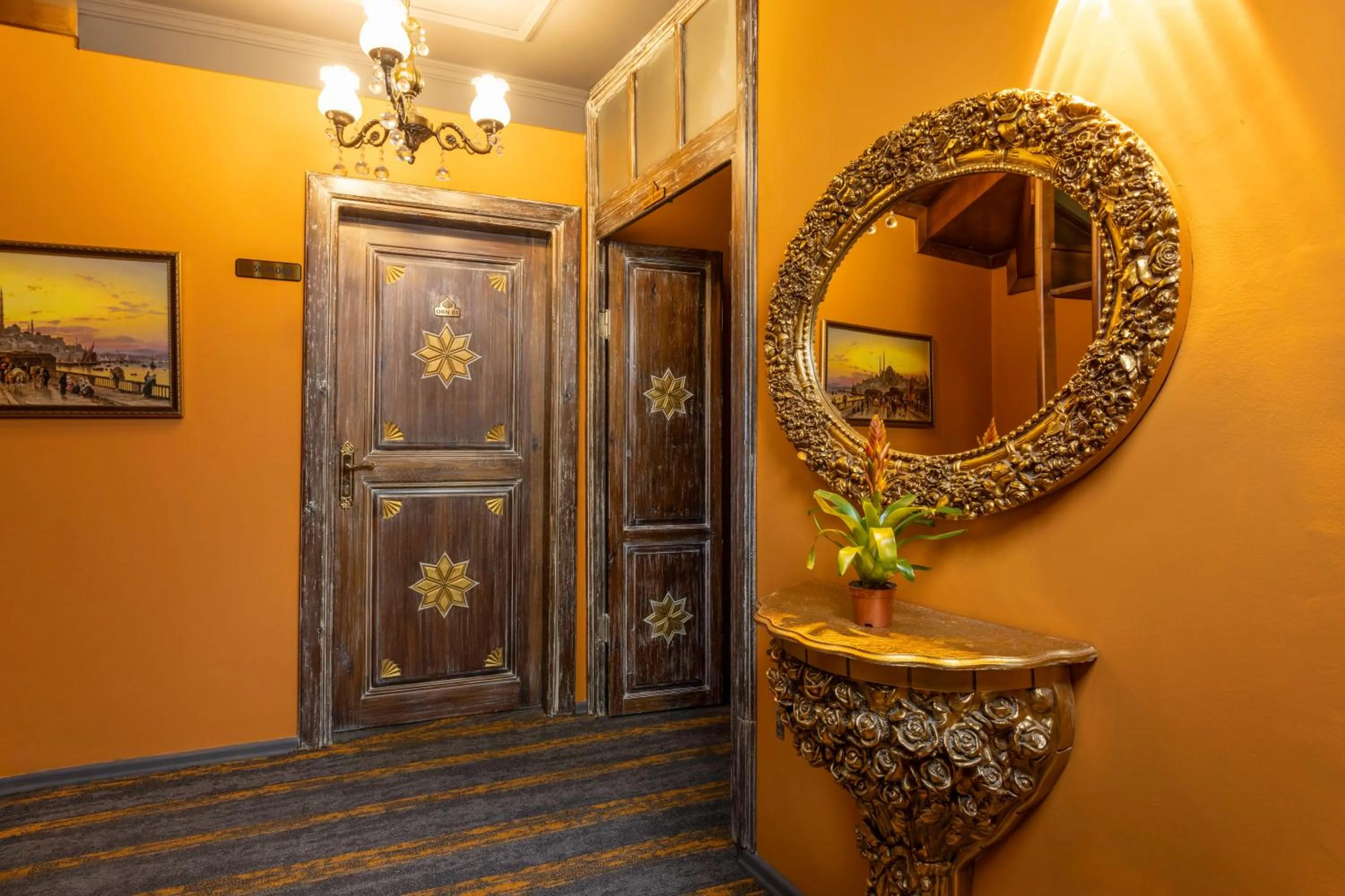 Floor plan in Wonder Wood Hotel