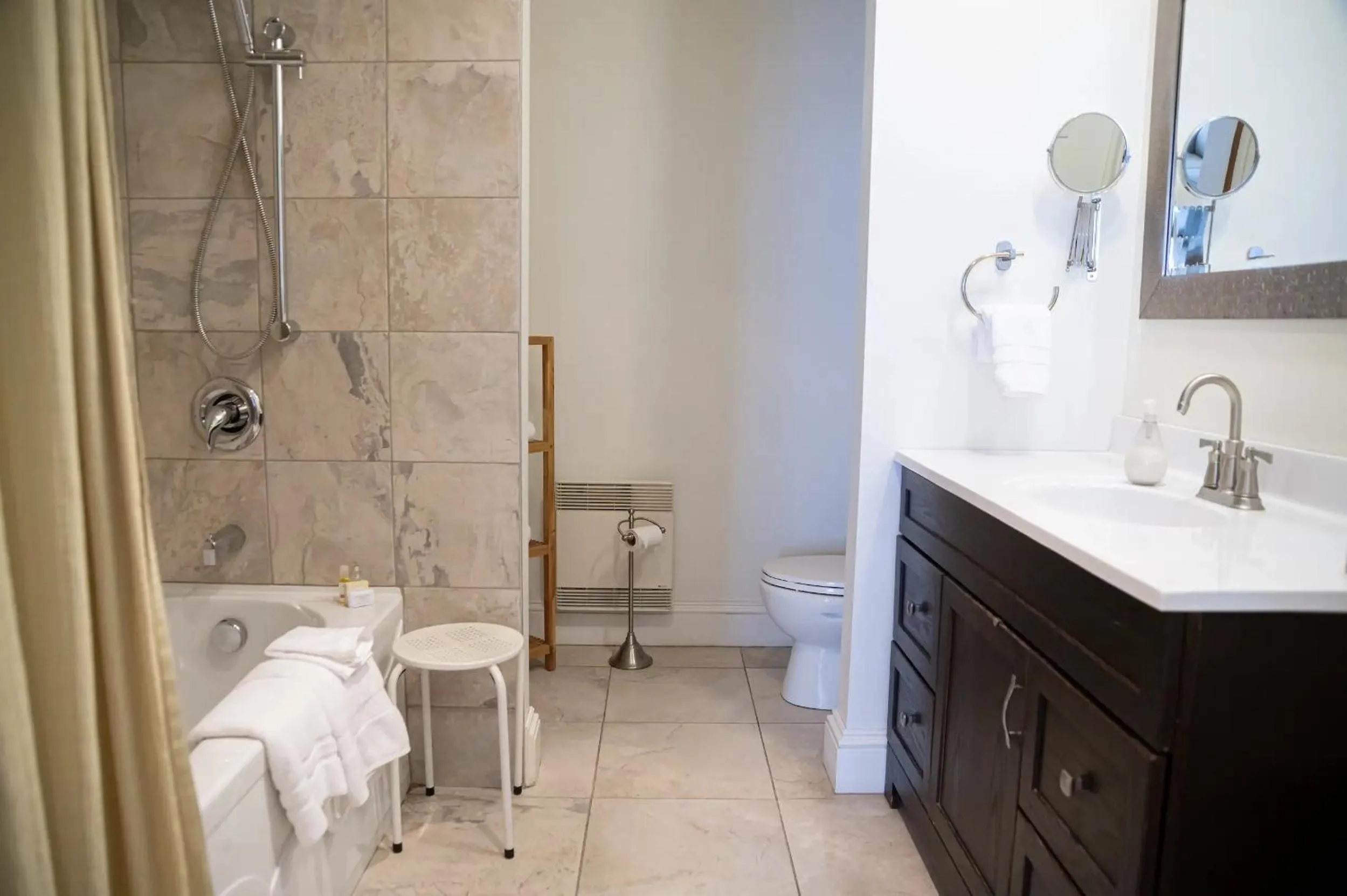 Toilet in Royal Dalhousie