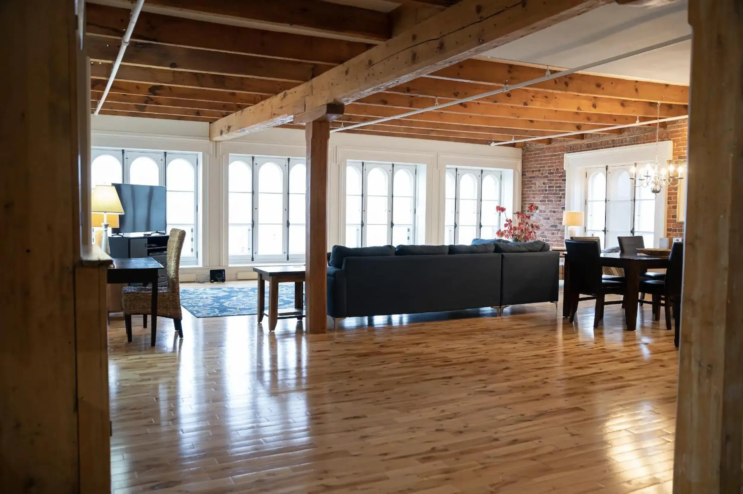 Le Saint-Laurent Deluxe Apartment in Royal Dalhousie Le Saint-Laurent Deluxe Apartment in Royal Dalhousie