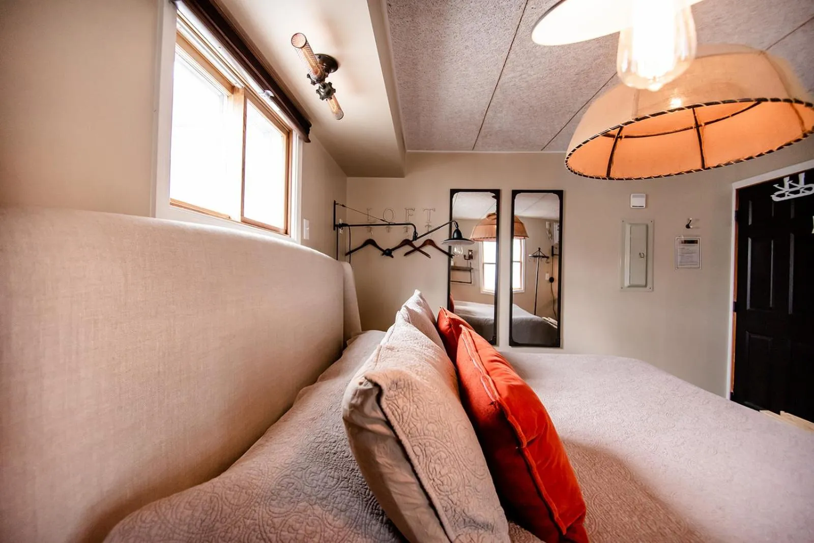 Bedroom, Bed in The Loft