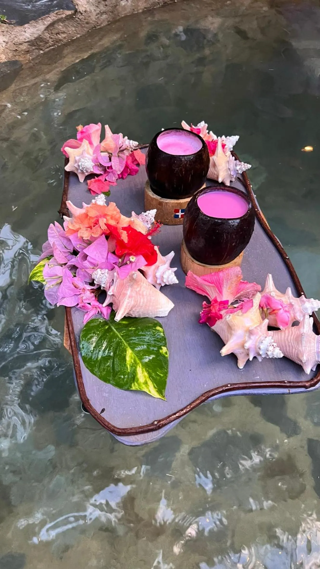 CHALET TROPICAL Hotel & Restaurant-Pizzeria