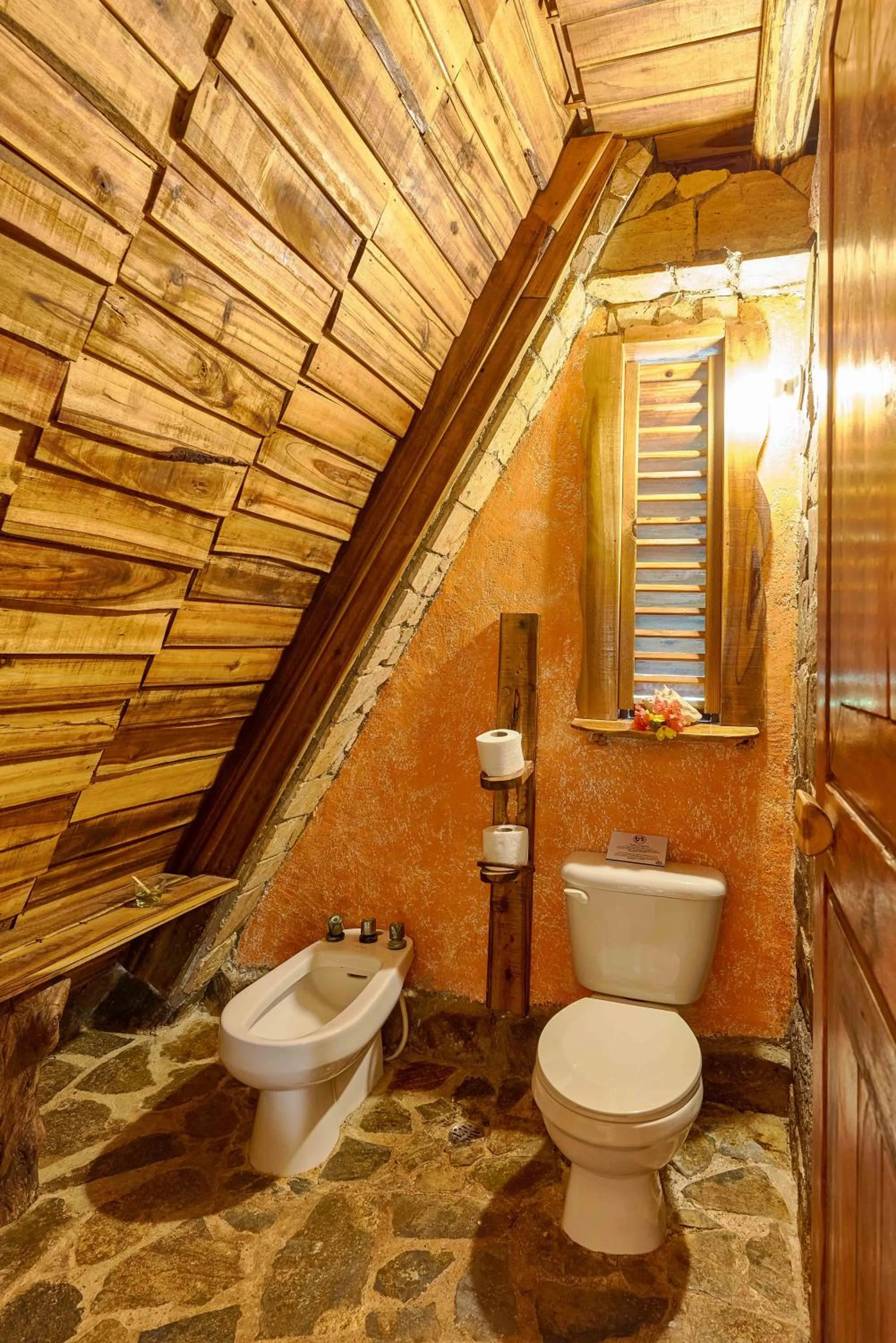 CHALET TROPICAL Hotel & Restaurant-Pizzeria