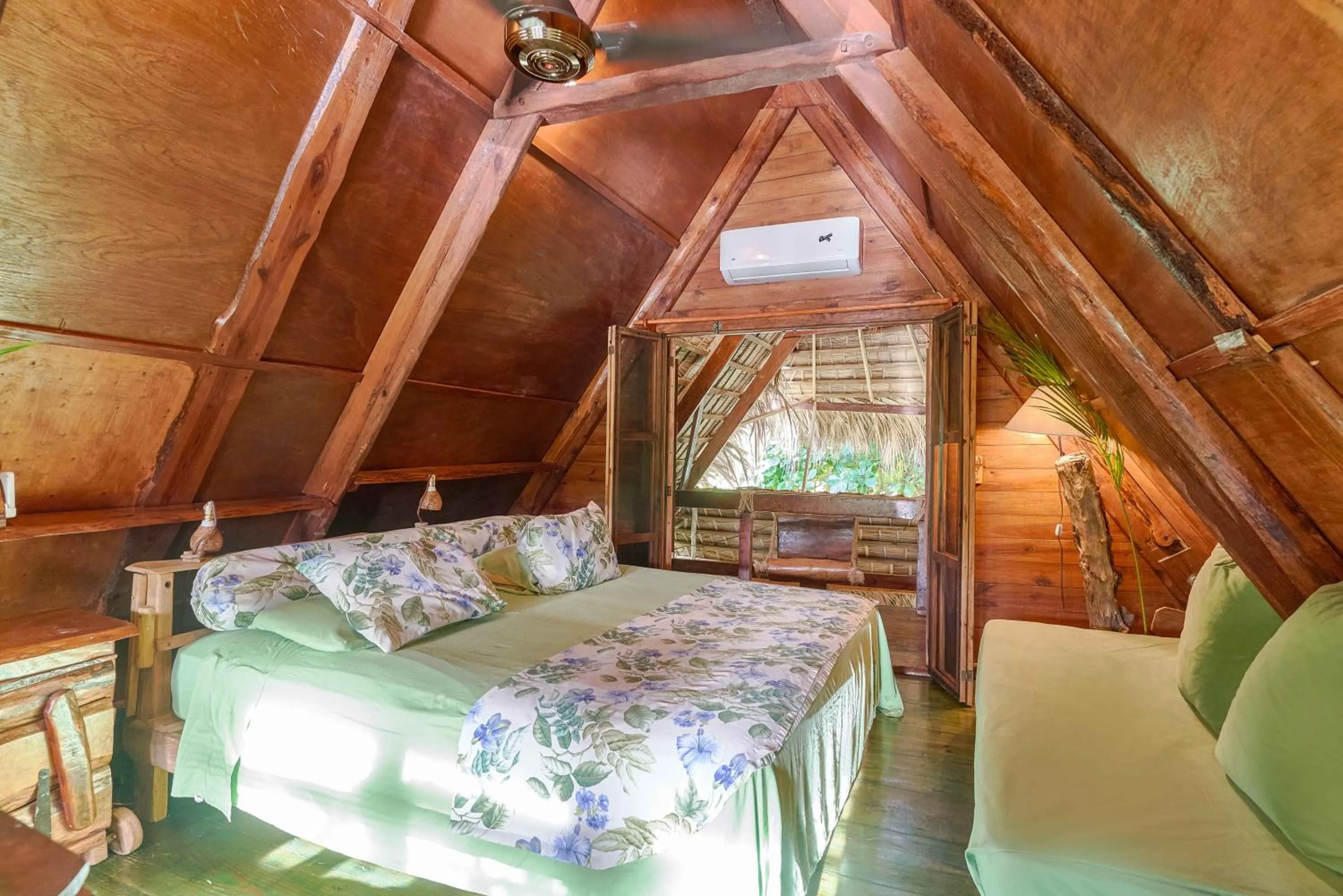 Bedroom, Bed in CHALET TROPICAL Hotel & Restaurant-Pizzeria