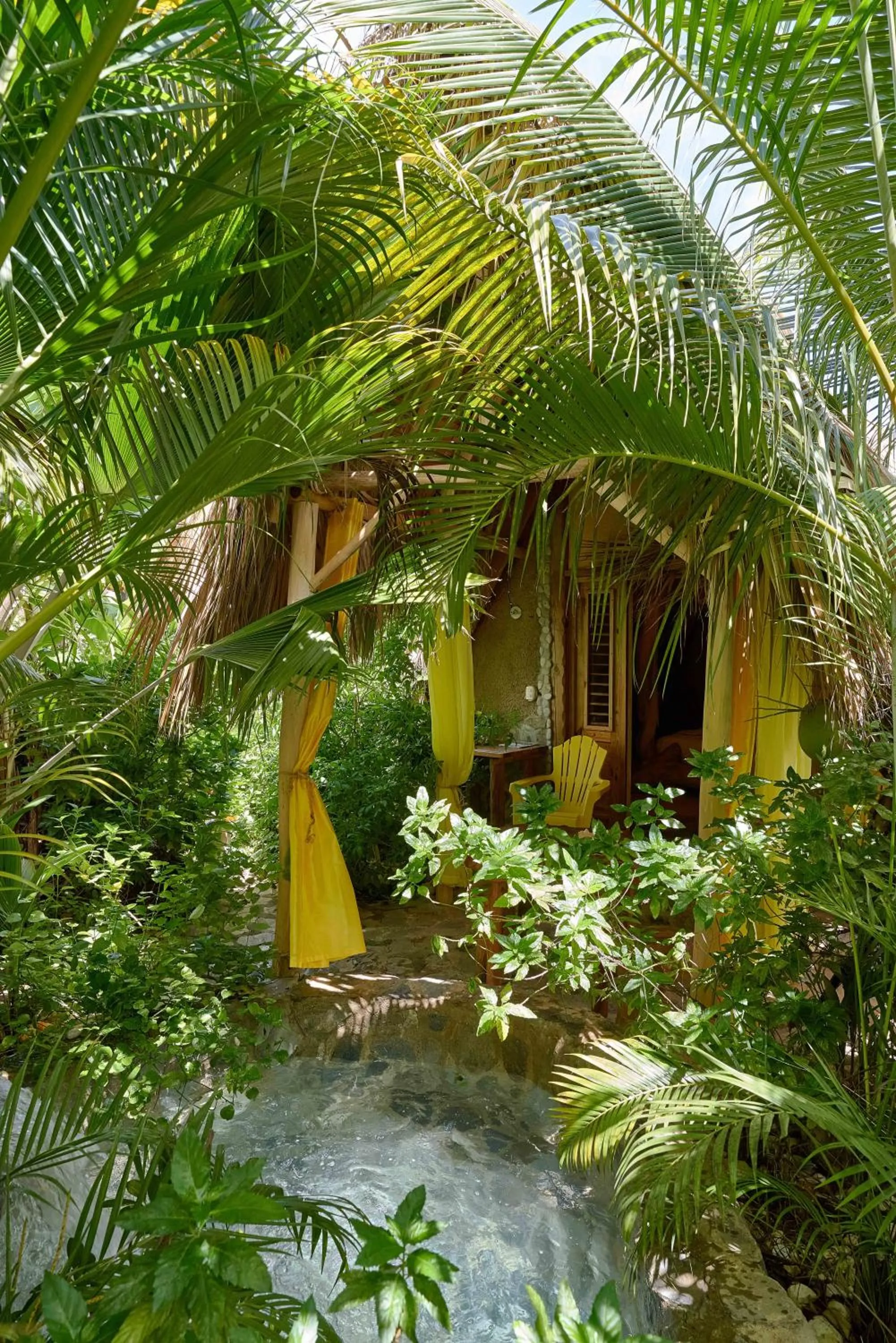 CHALET TROPICAL Hotel & Restaurant-Pizzeria