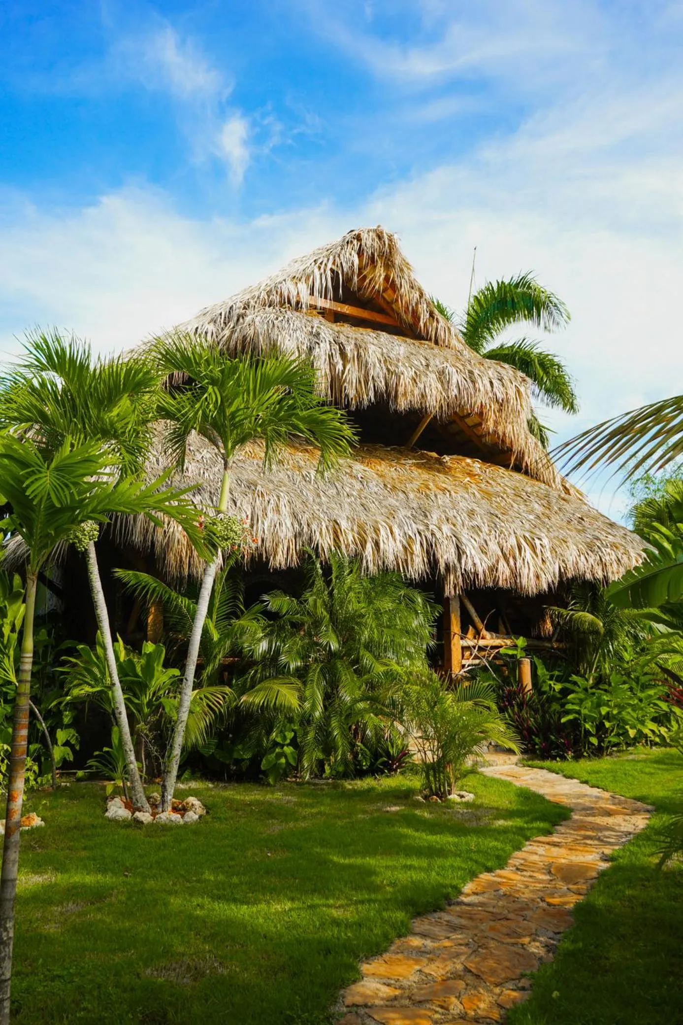 CHALET TROPICAL Hotel & Restaurant-Pizzeria