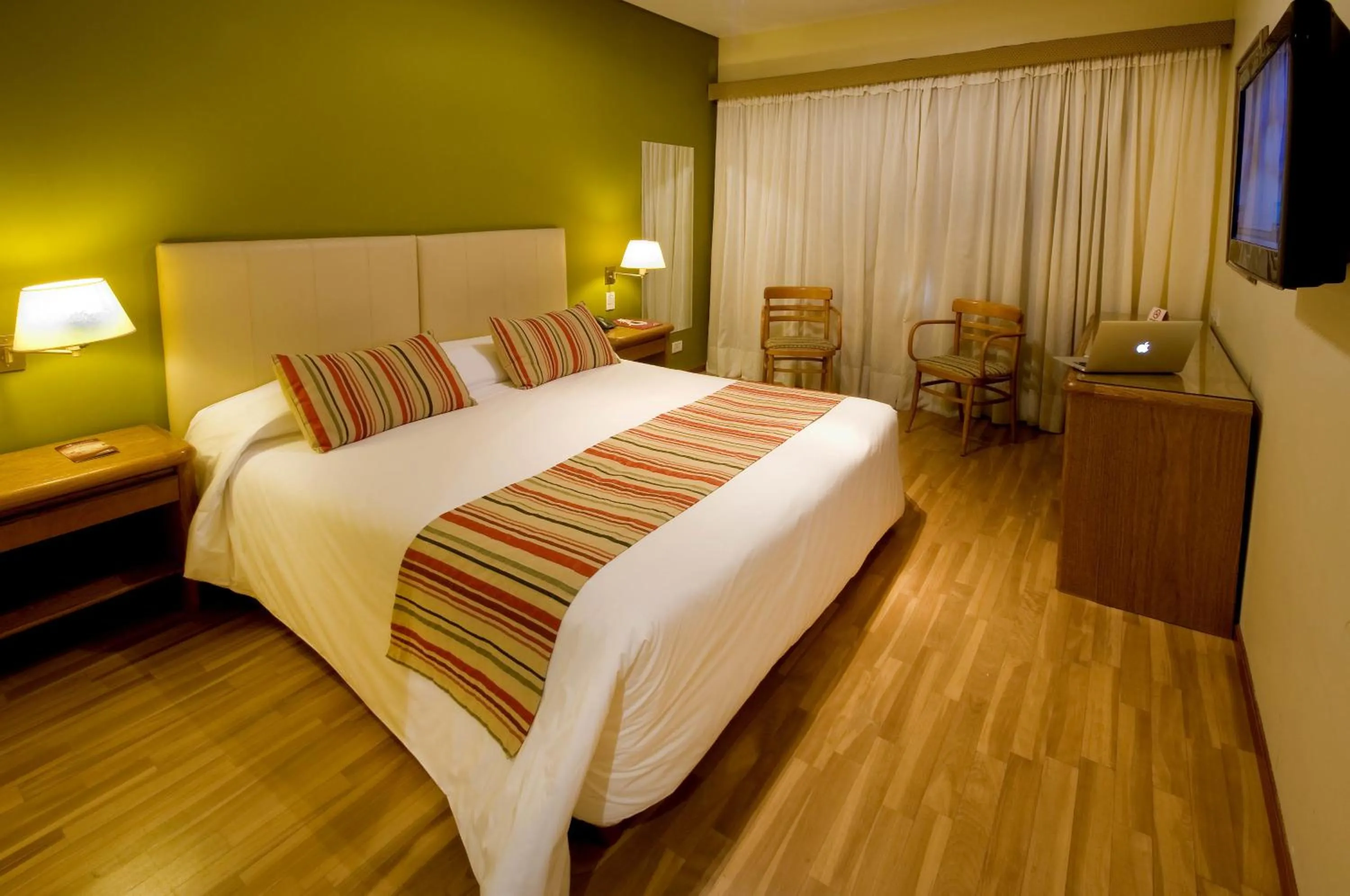 Photo of the whole room, Bed in Hotel Argos