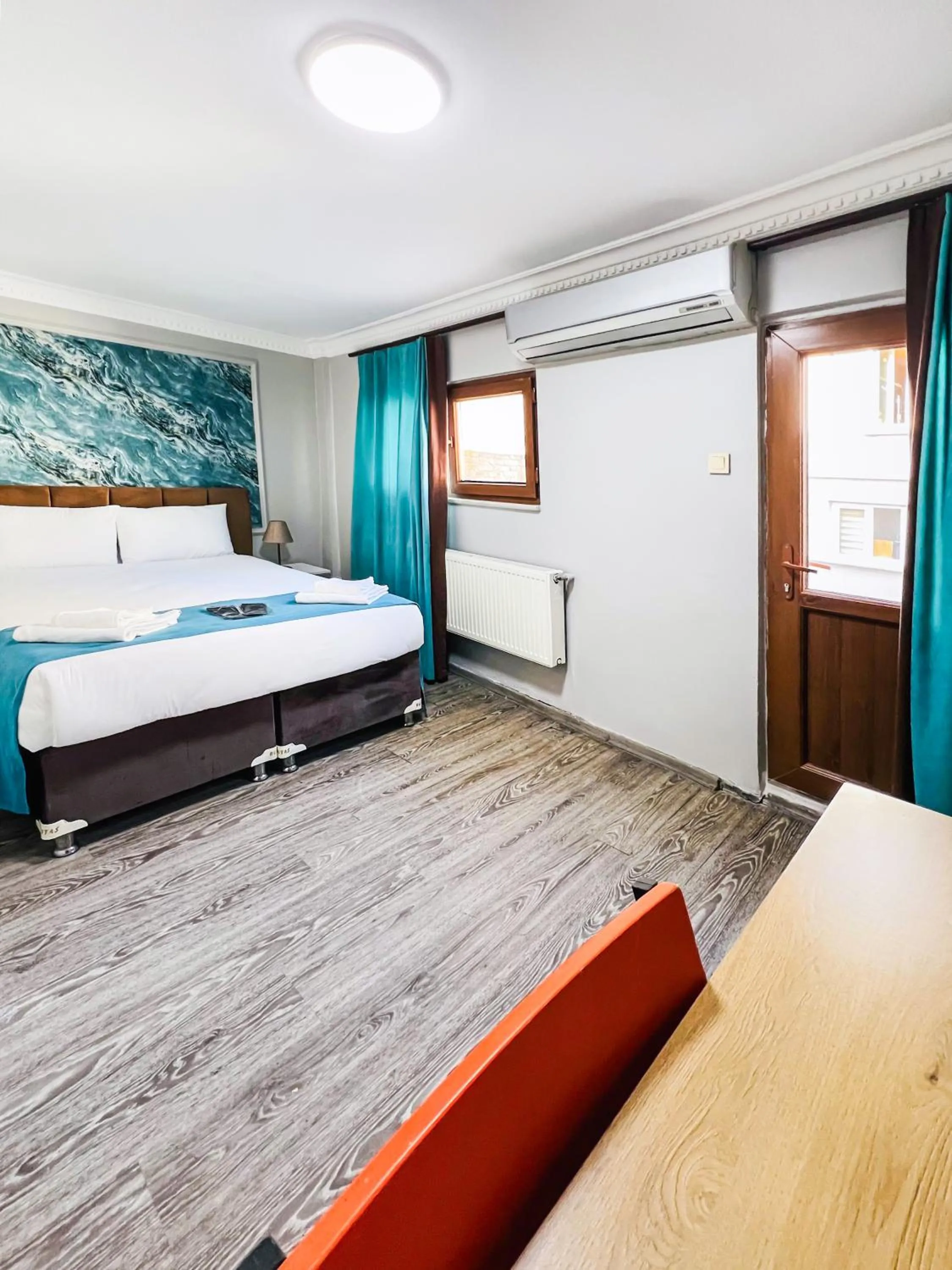 Bed in Taksim Dora Hotel