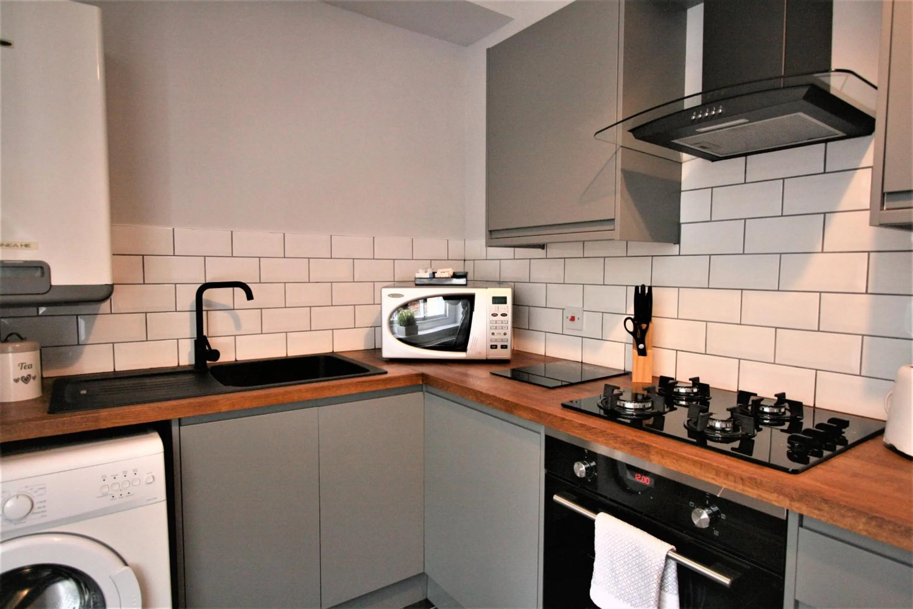 Nelson By The Docks Serviced Apartments by Roomsbooked