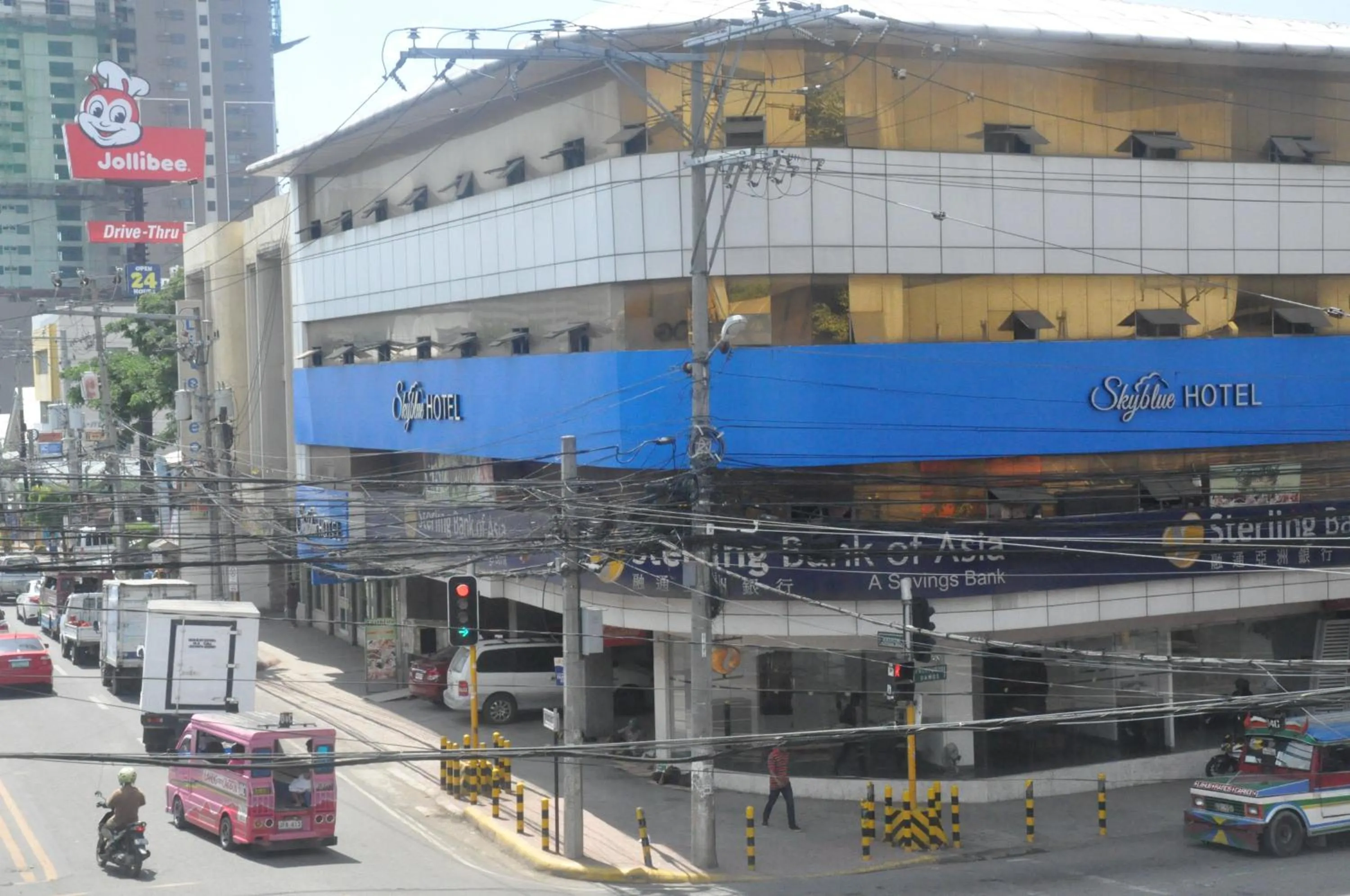 Neighbourhood in Skyblue Hotel