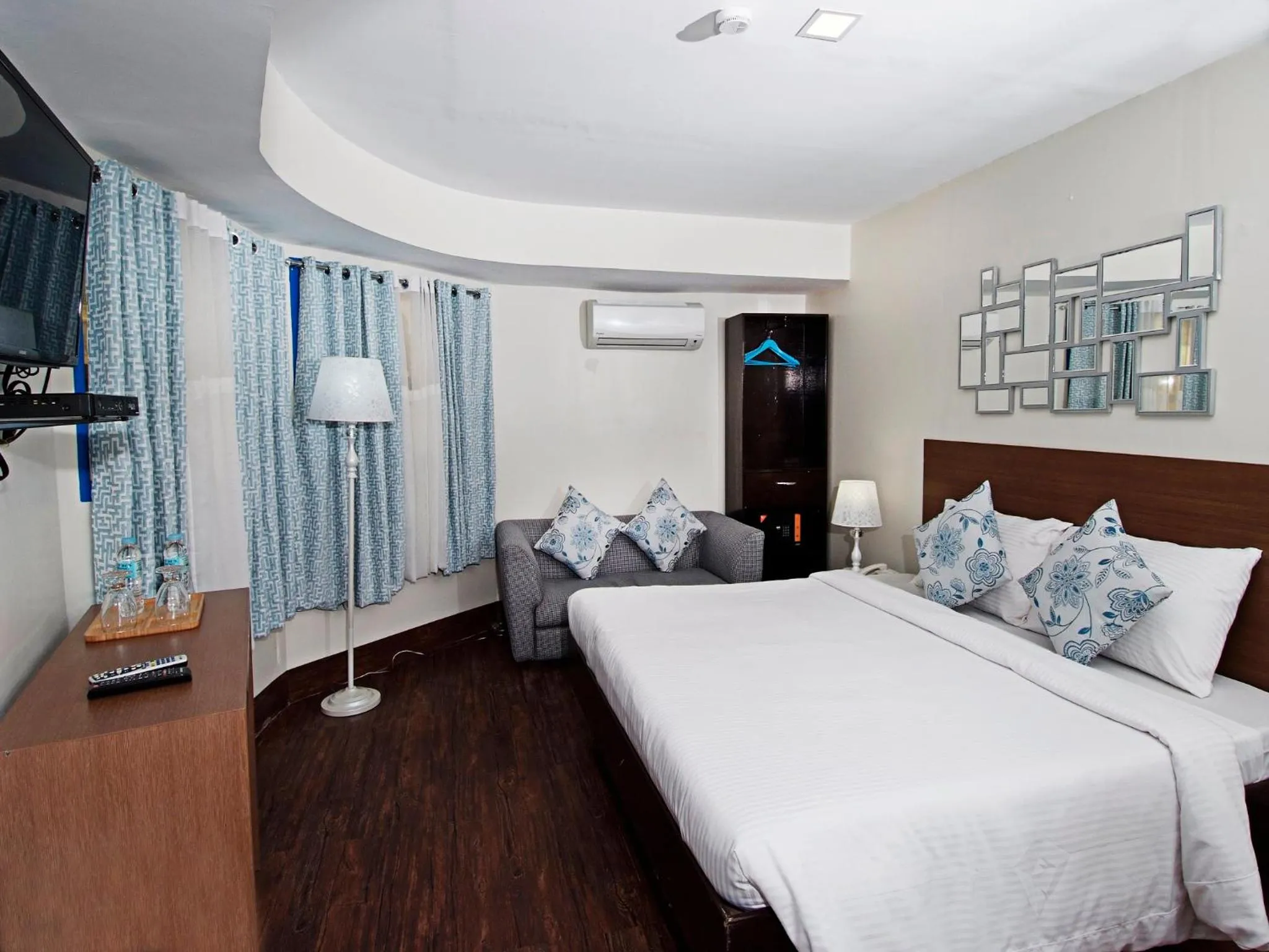 Bed in Skyblue Hotel