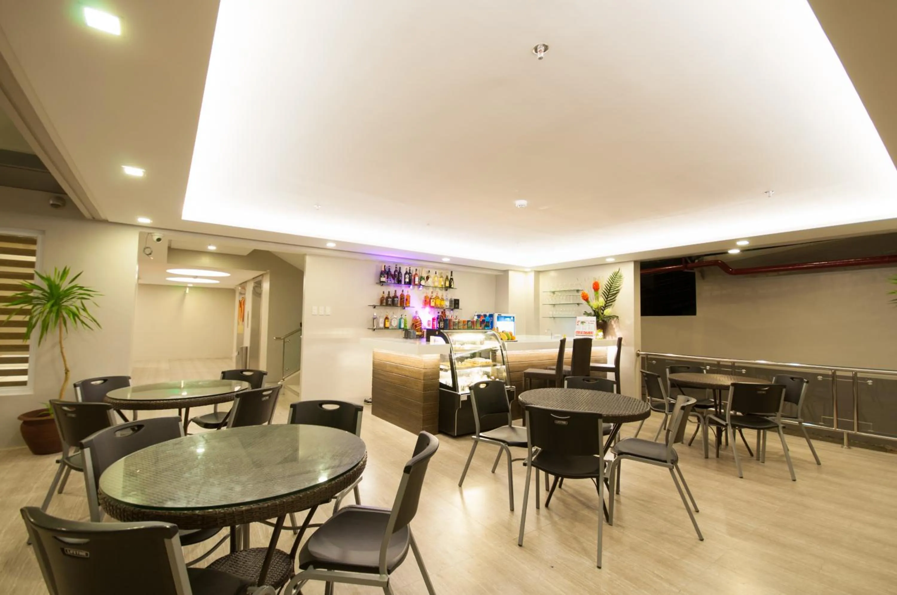 Lounge or bar in Boracay Uptown