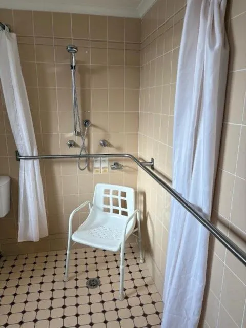 Golden Age Motor Inn