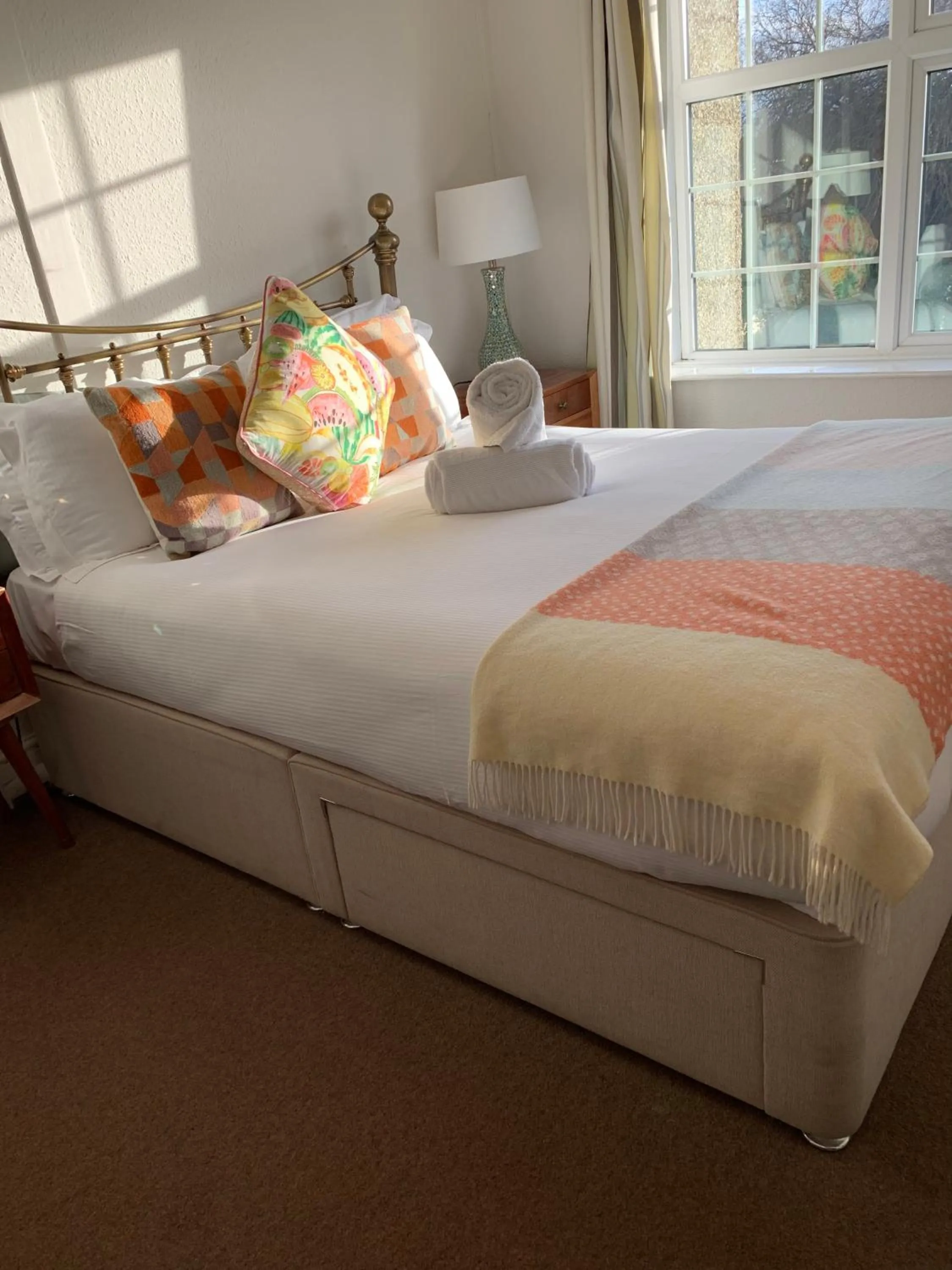 Bed in THE LAZY LION