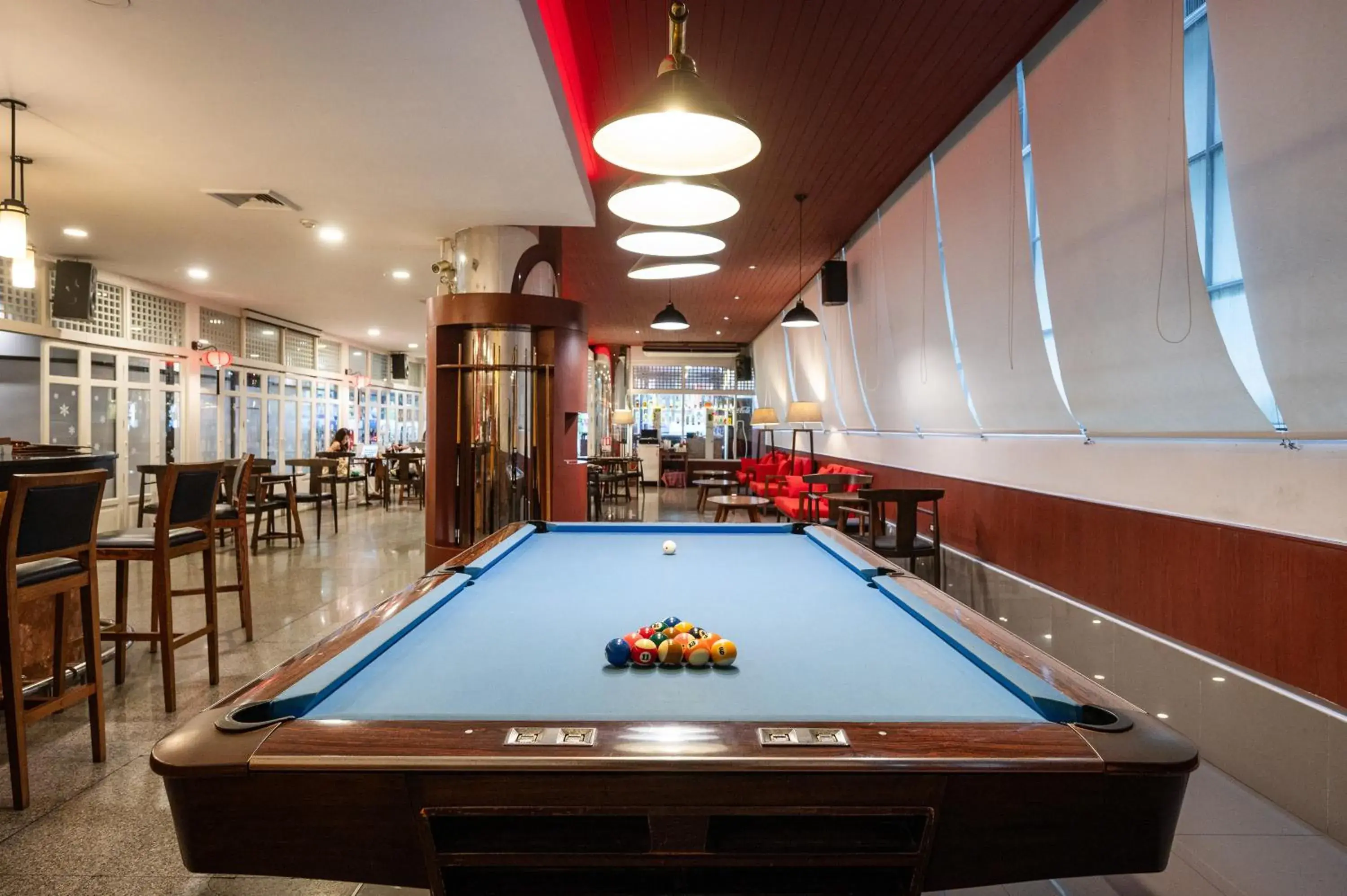 Restaurant/places to eat in Ruamchitt Plaza Hotel Restaurant/places to eat in Ruamchitt Plaza Hotel