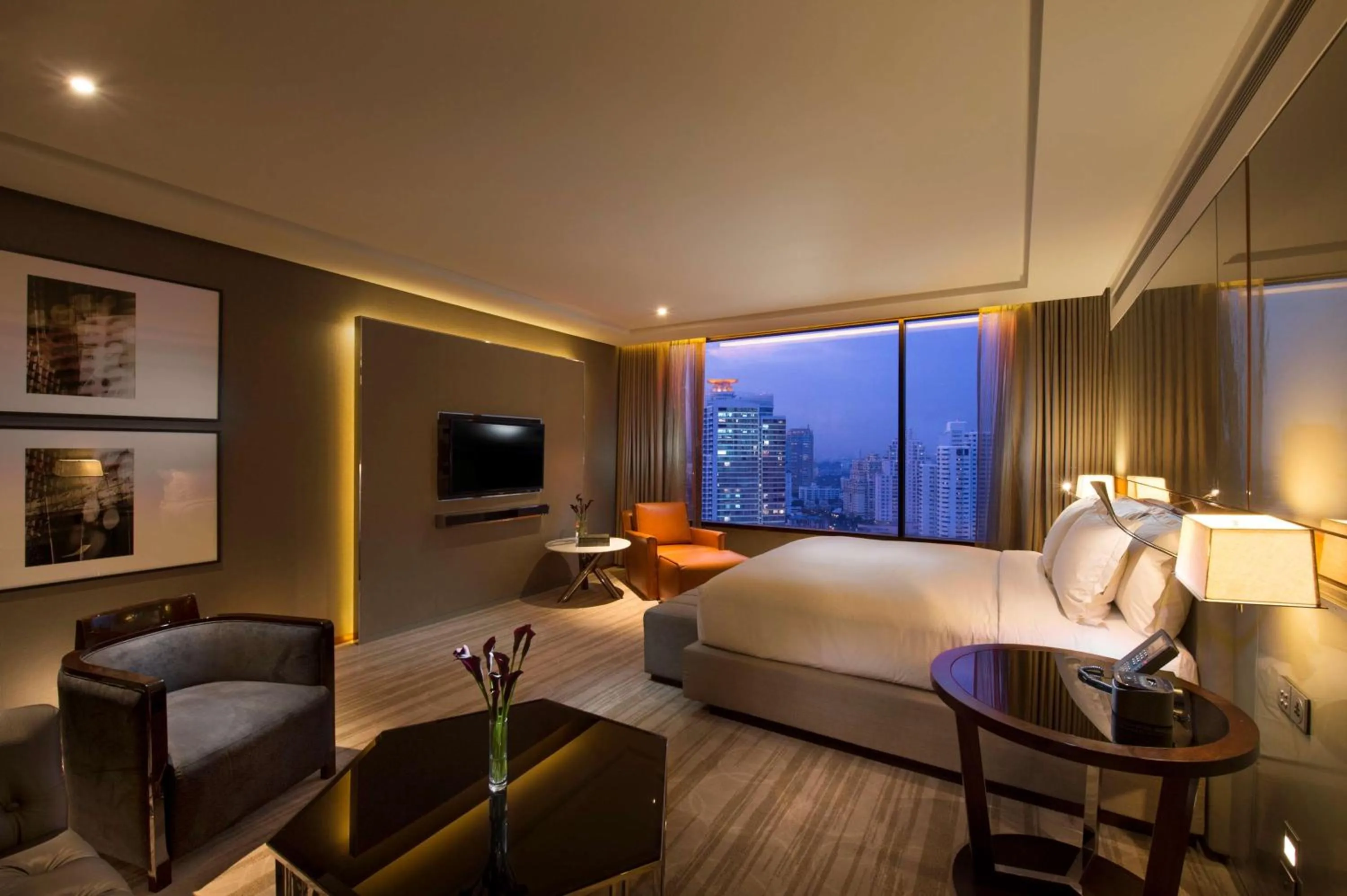 Bedroom, Bed in Hilton Sukhumvit Bangkok