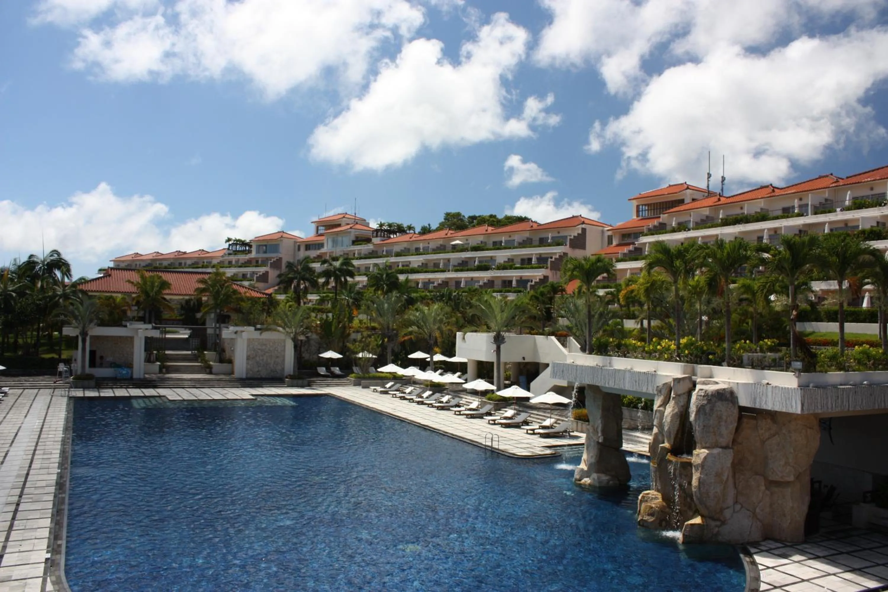 Day in Kanucha Bay Hotel & Villas