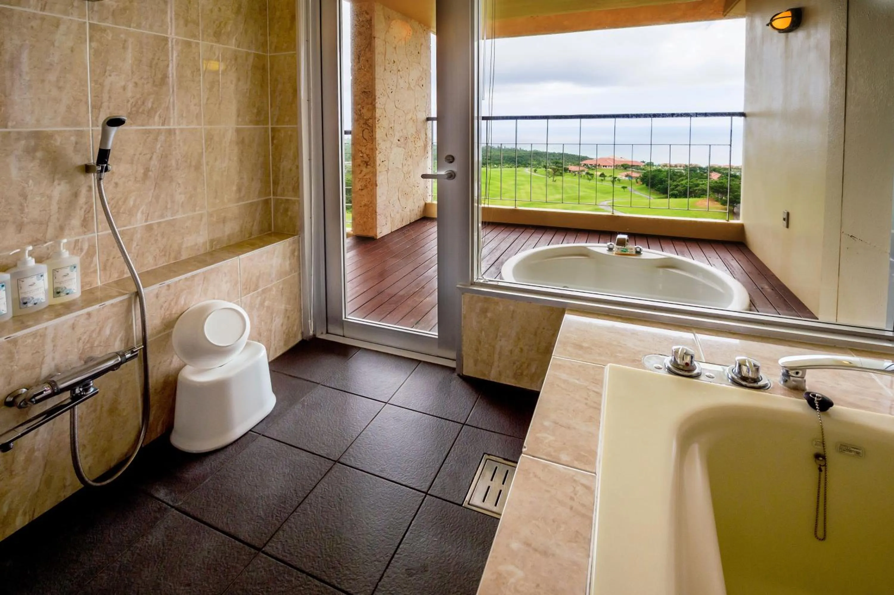 Bathroom in Kanucha Bay Hotel & Villas