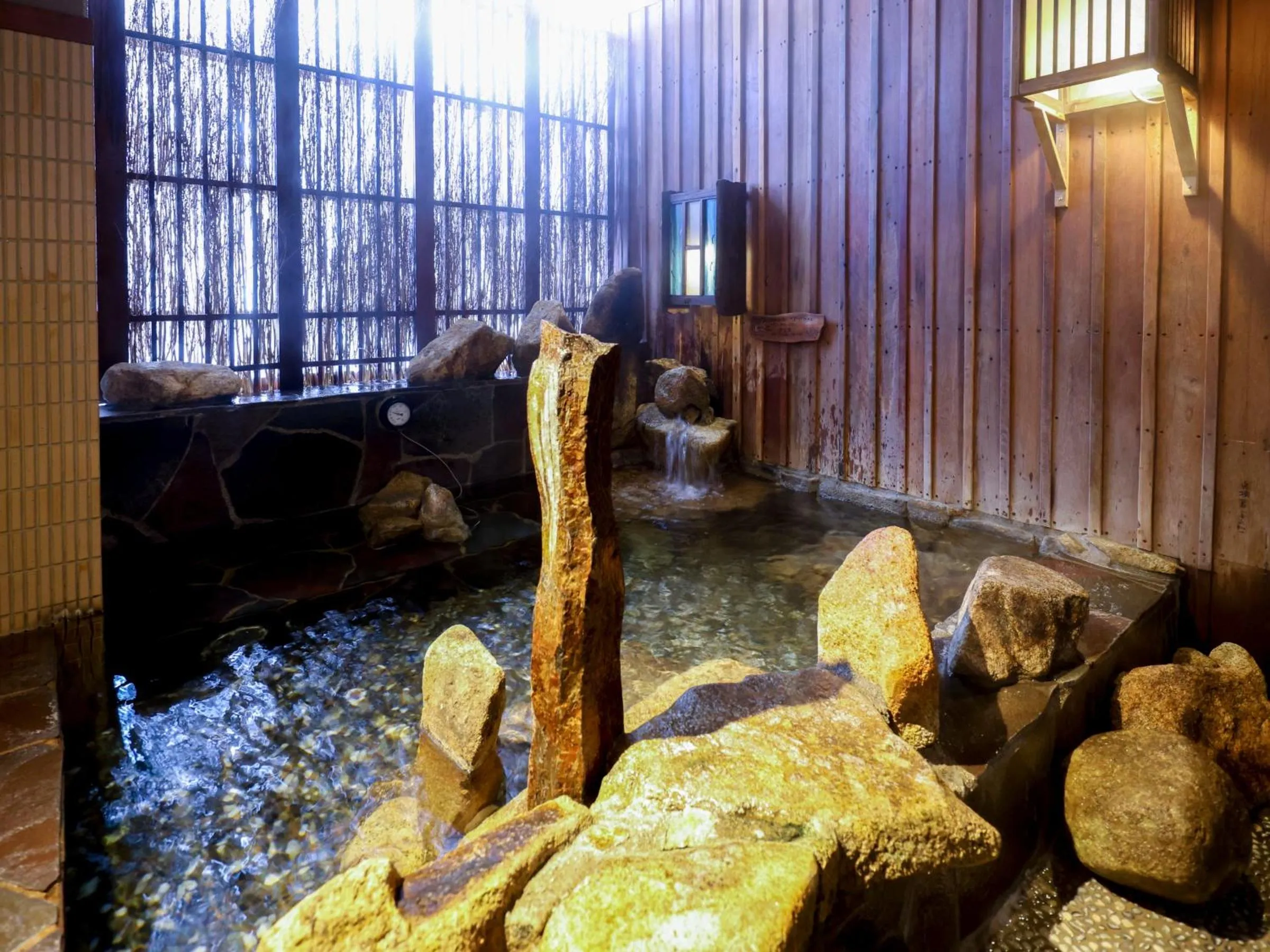 Open Air Bath in Dormy Inn Gifu Ekimae